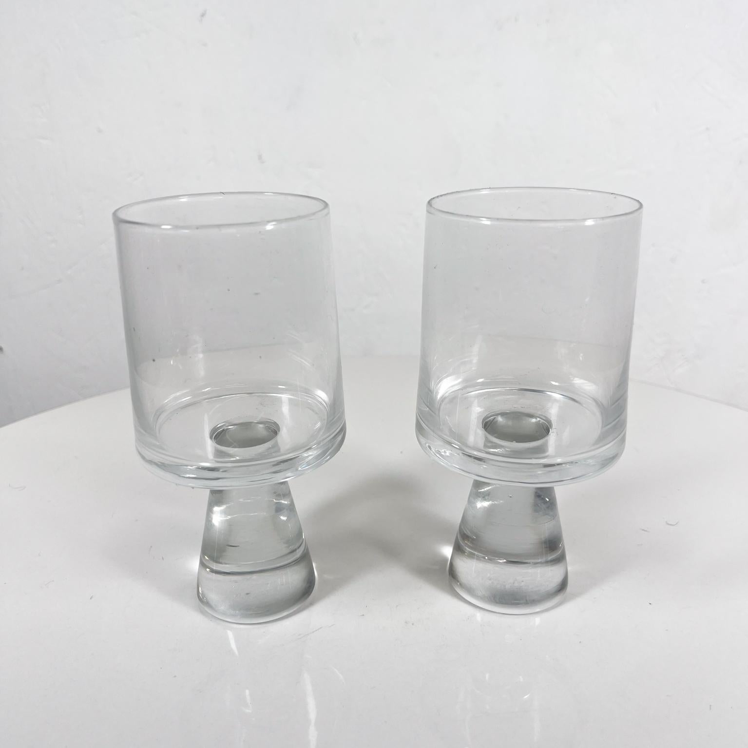 Mid-Century Modern 1970s Mod Set of Two Tumbler Water Goblet Crystal Glasses For Sale