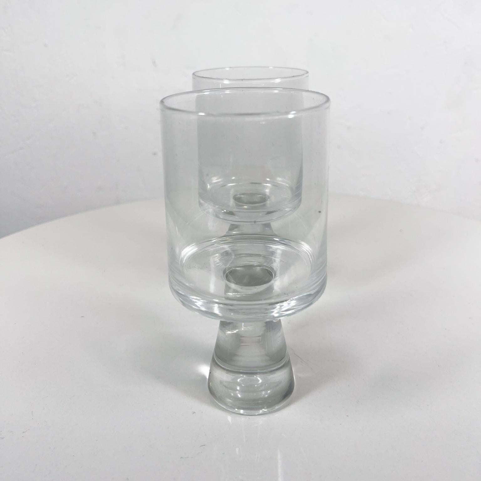 Late 20th Century 1970s Mod Set of Two Tumbler Water Goblet Crystal Glasses For Sale