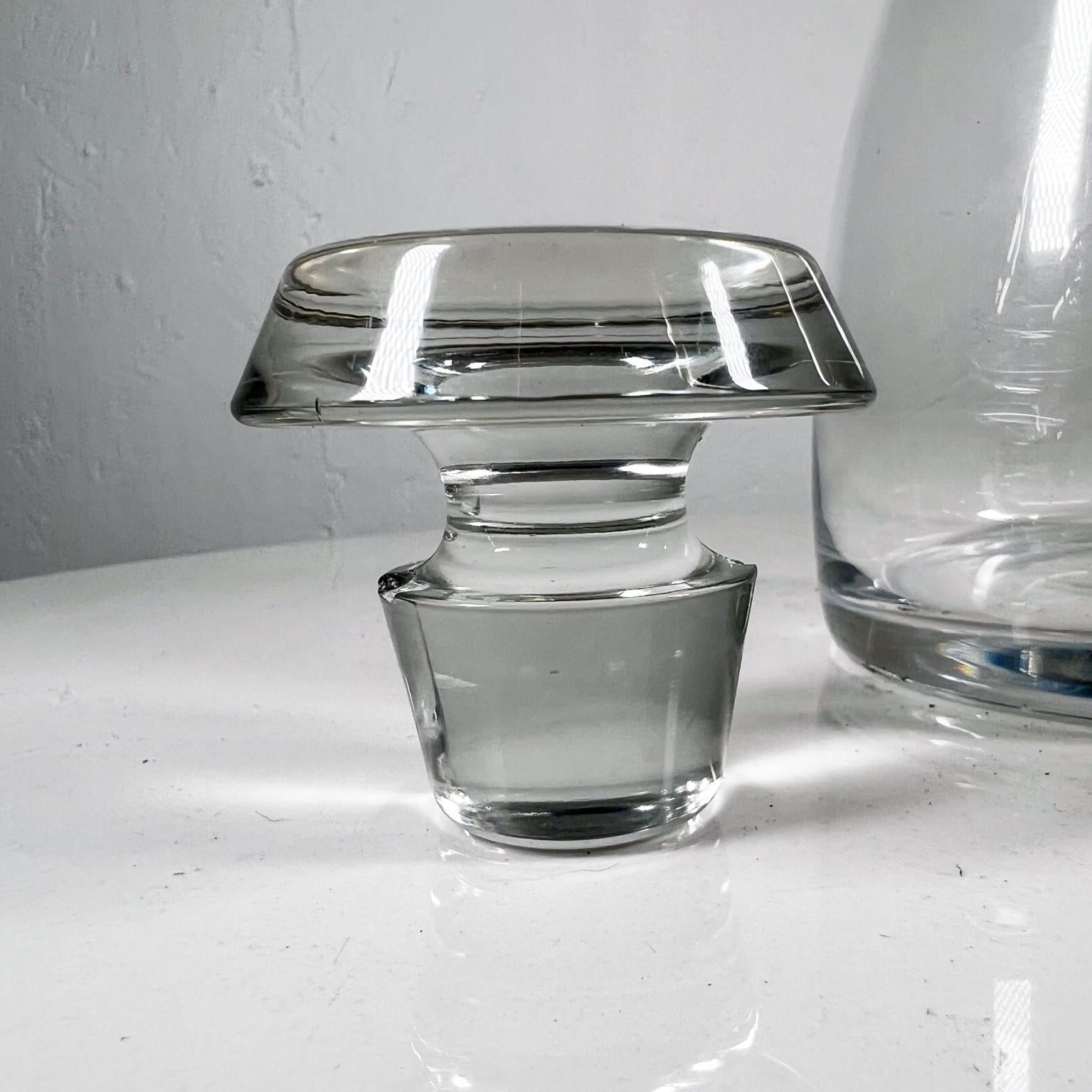 Jarra decantadora de vino de los años 70 Modern Art Glass en venta 11