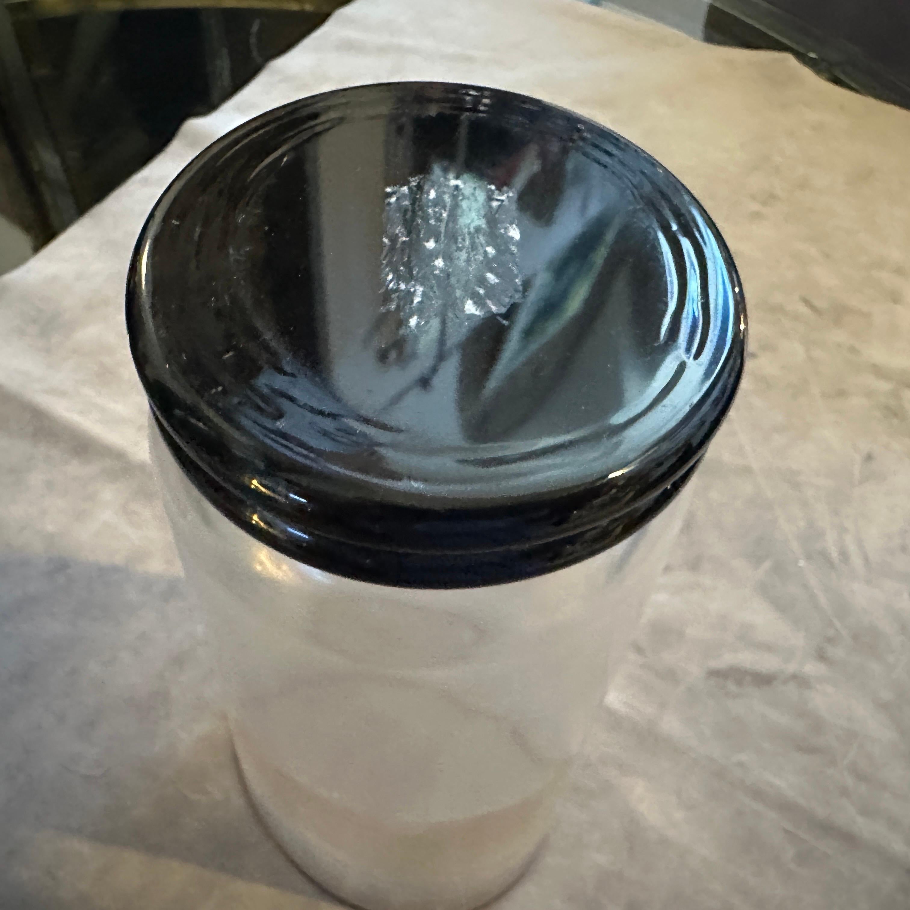 Fatto a mano Vaso moderno anni '70 in vetro trasparente nero e oro di Murano in vendita