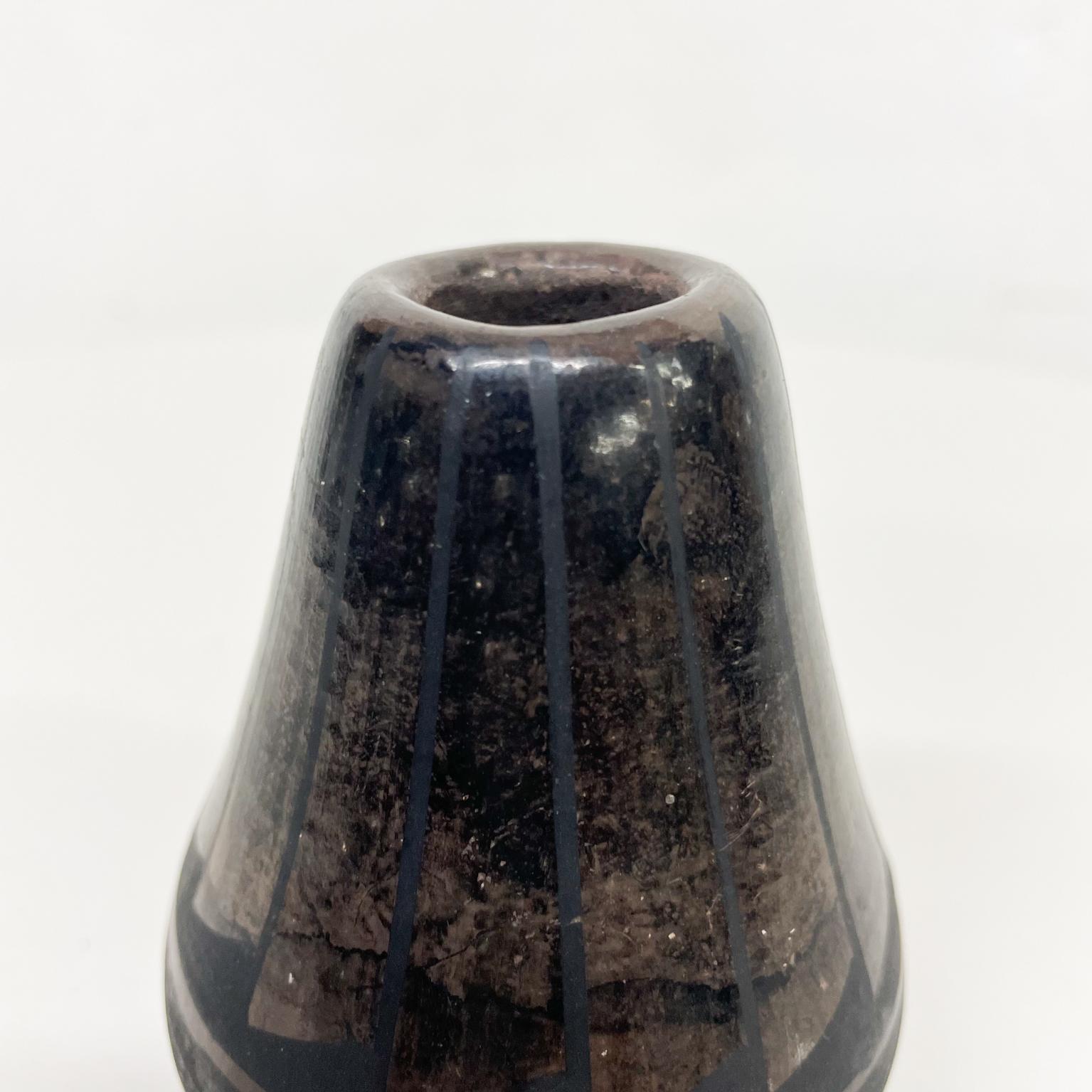 Mid-Century Modern 1970s Black Pottery Weed Pot Vase New Mexico For Sale