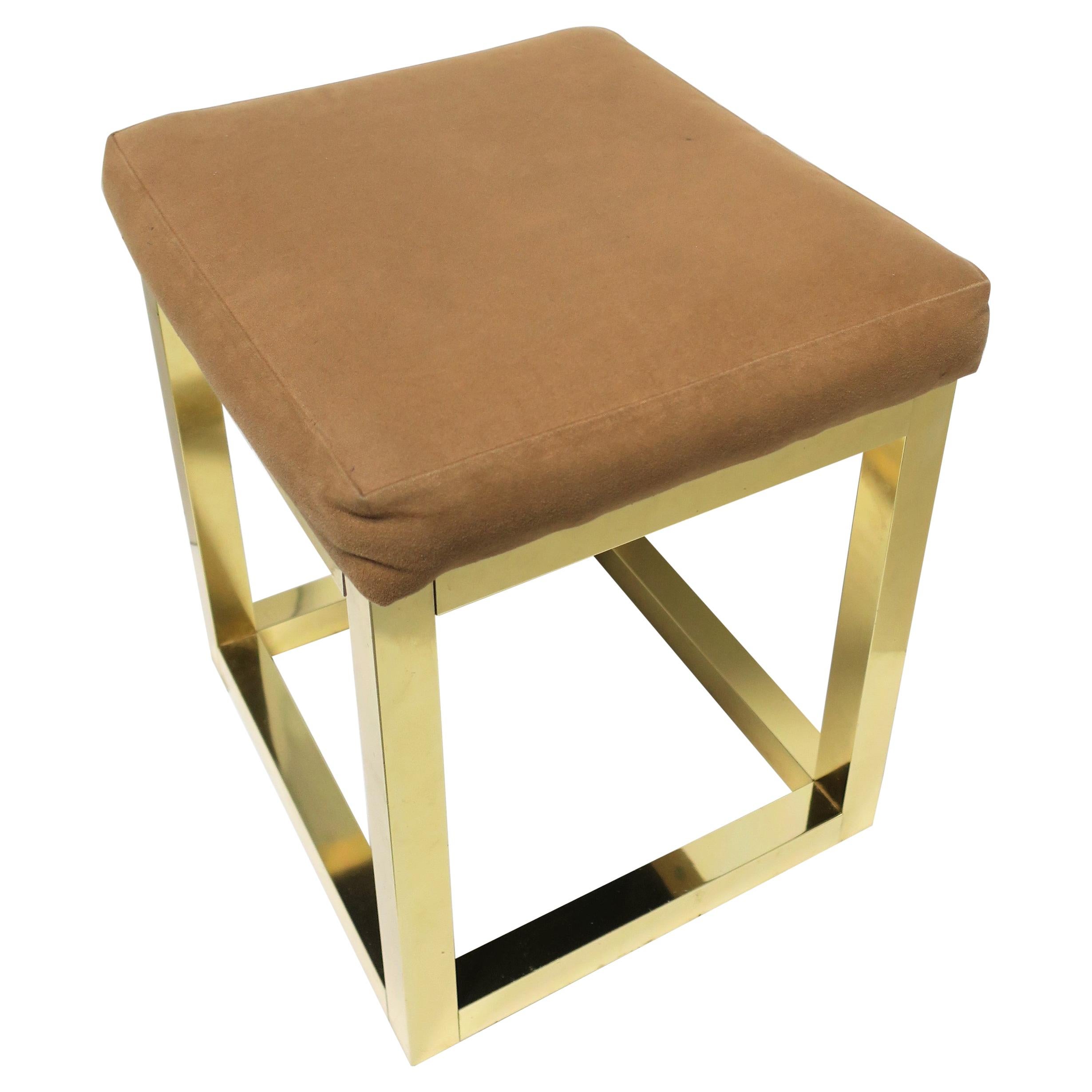 Banc ou tabouret moderne en laiton des années 1970 dans le style du designer Paul Evans