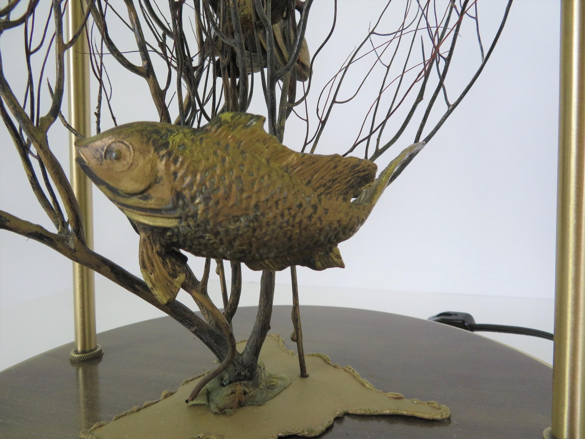1970s Modern Brass Table Lamp with Fish and Coral Sculptural Decoration 3