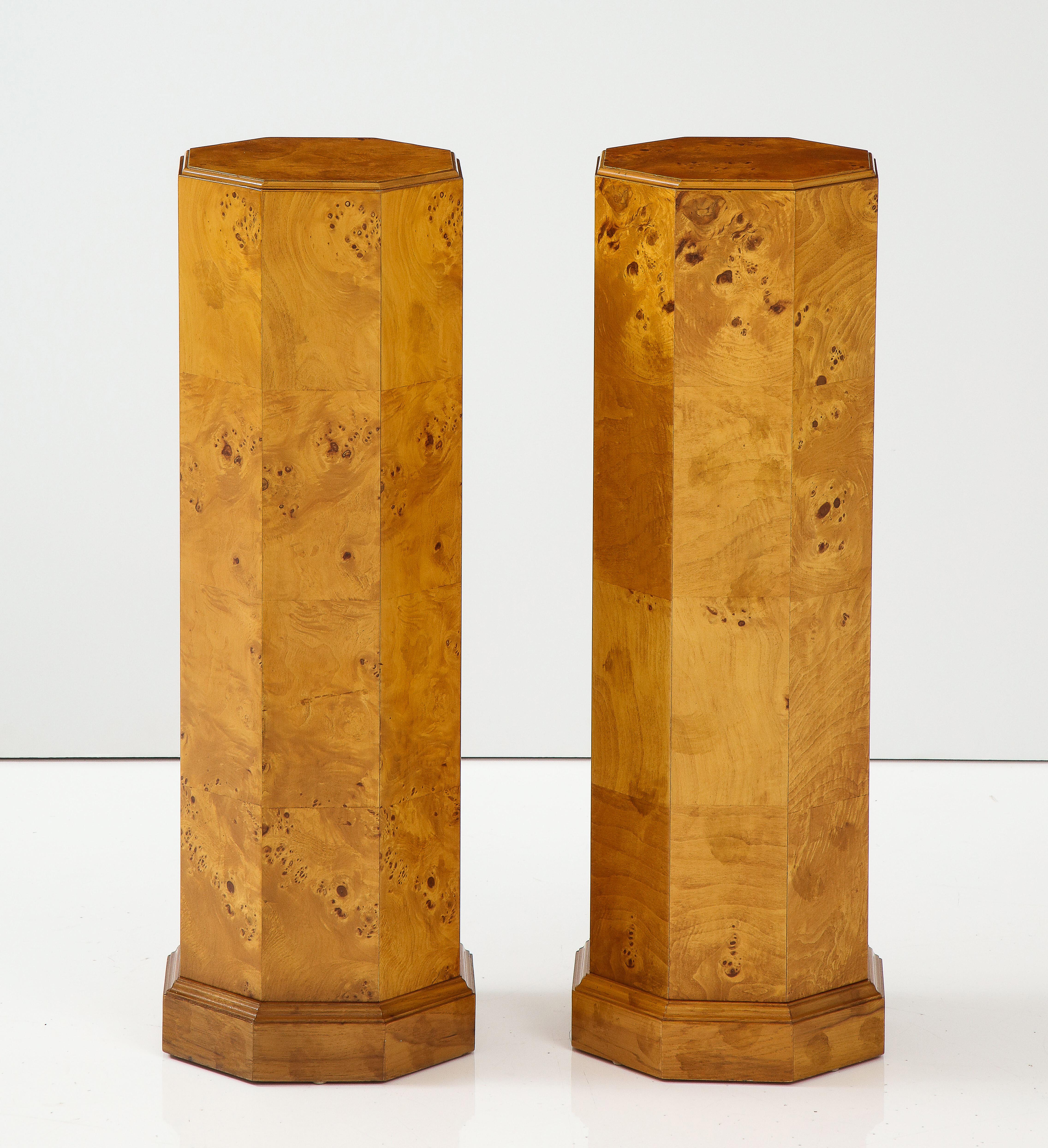 1970's Mid-Century Modern burl-wood pedestals, in vintage original condition with minor wear and patina due to age and use.