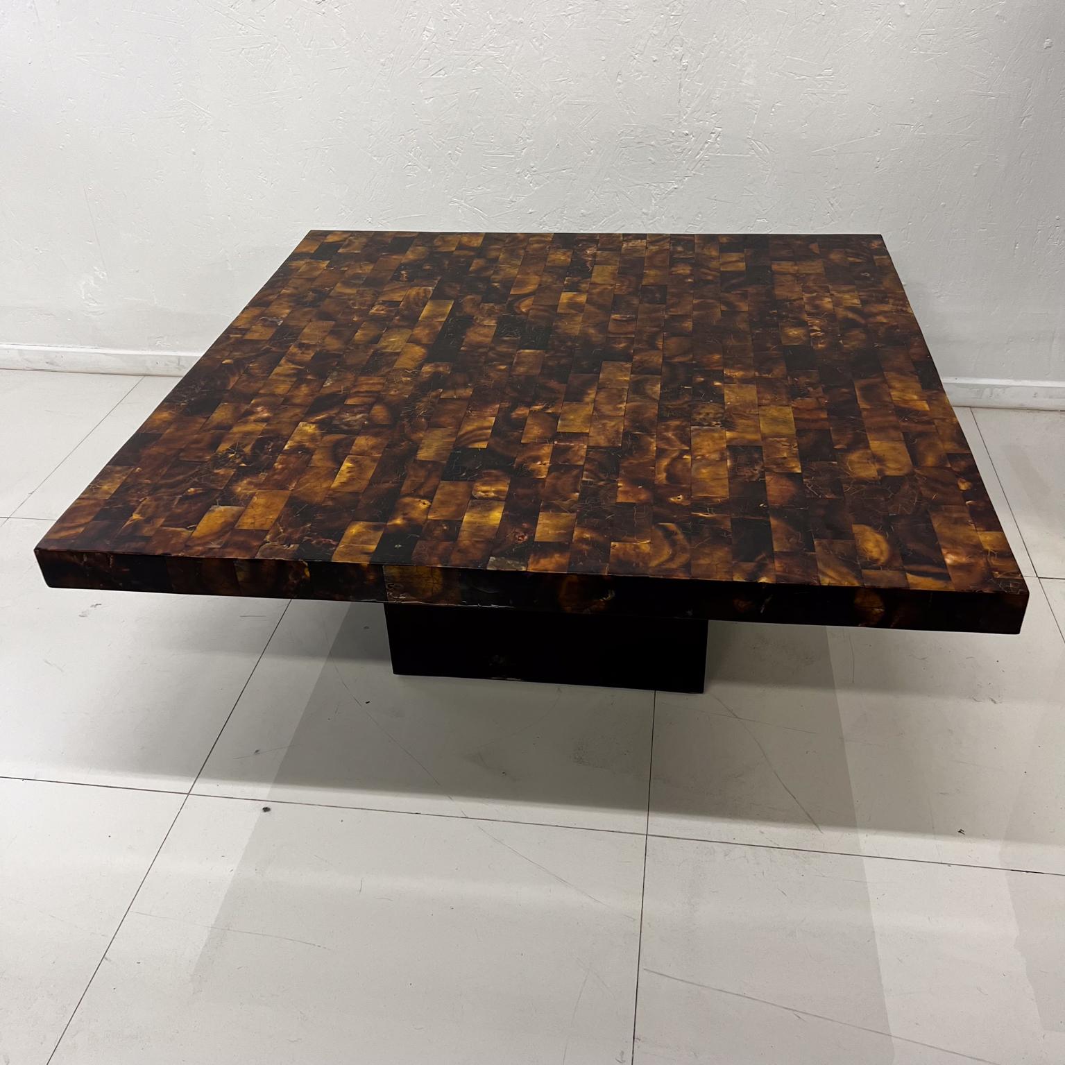 1970s Modern Burlwood Marquetry Coffee Table
Plywood base
Style of Sandro Petti Italy
Unmarked
40.13 x 40.13 x 16.75
Preowned original vintage condition. Unrestored.
Refer to all images provided.