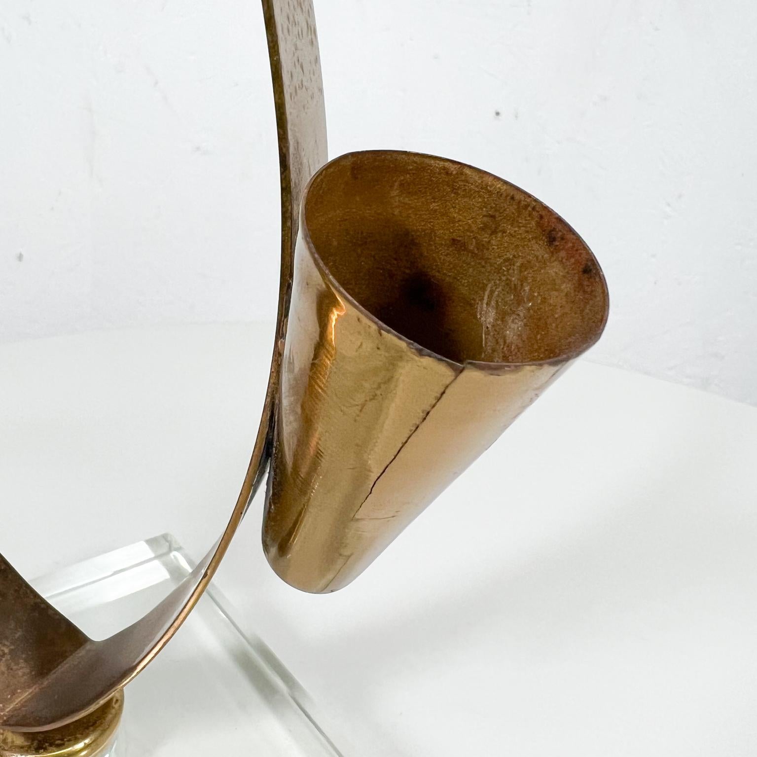 1970s Modern Glass and Brass Table Art Sculpture 7