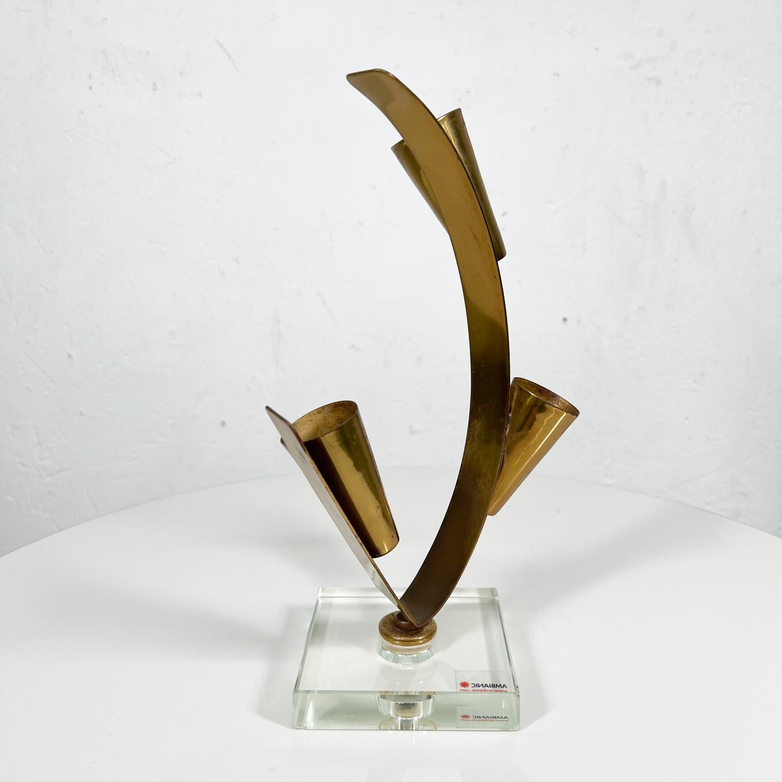 1970s Modern Glass and Brass Table Art Sculpture 1