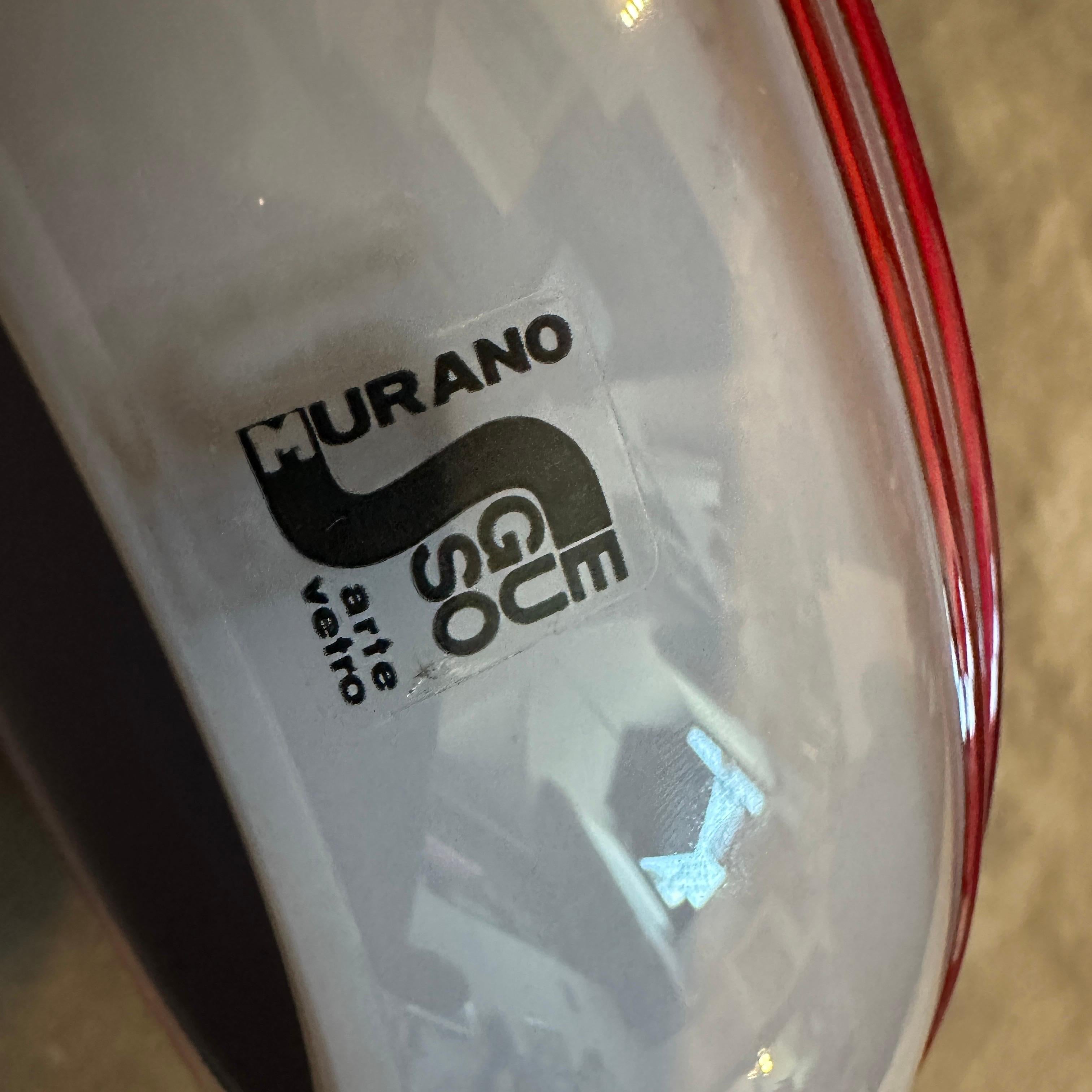 Italiano Scultura moderna degli anni '70 in vetro di Murano grigio e rosso raffigurante un'anatra di Seguso in vendita