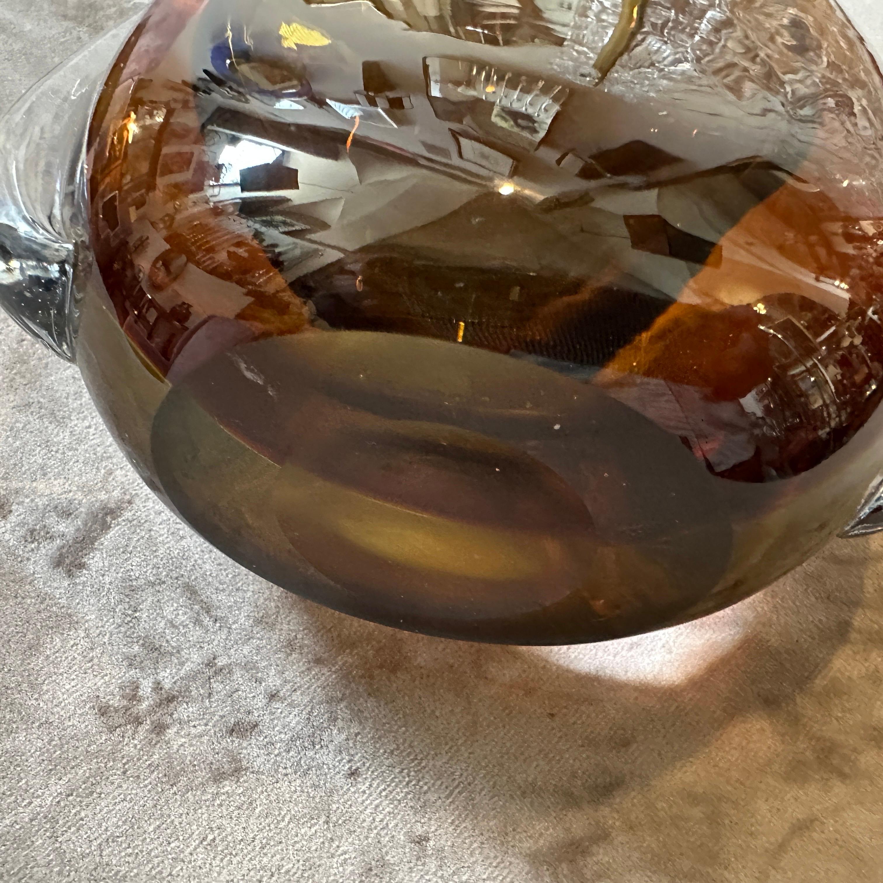 Mid-Century Modern Vase moderne en verre Murano Sommerso vert et brun des années 1970 par Seguso en vente
