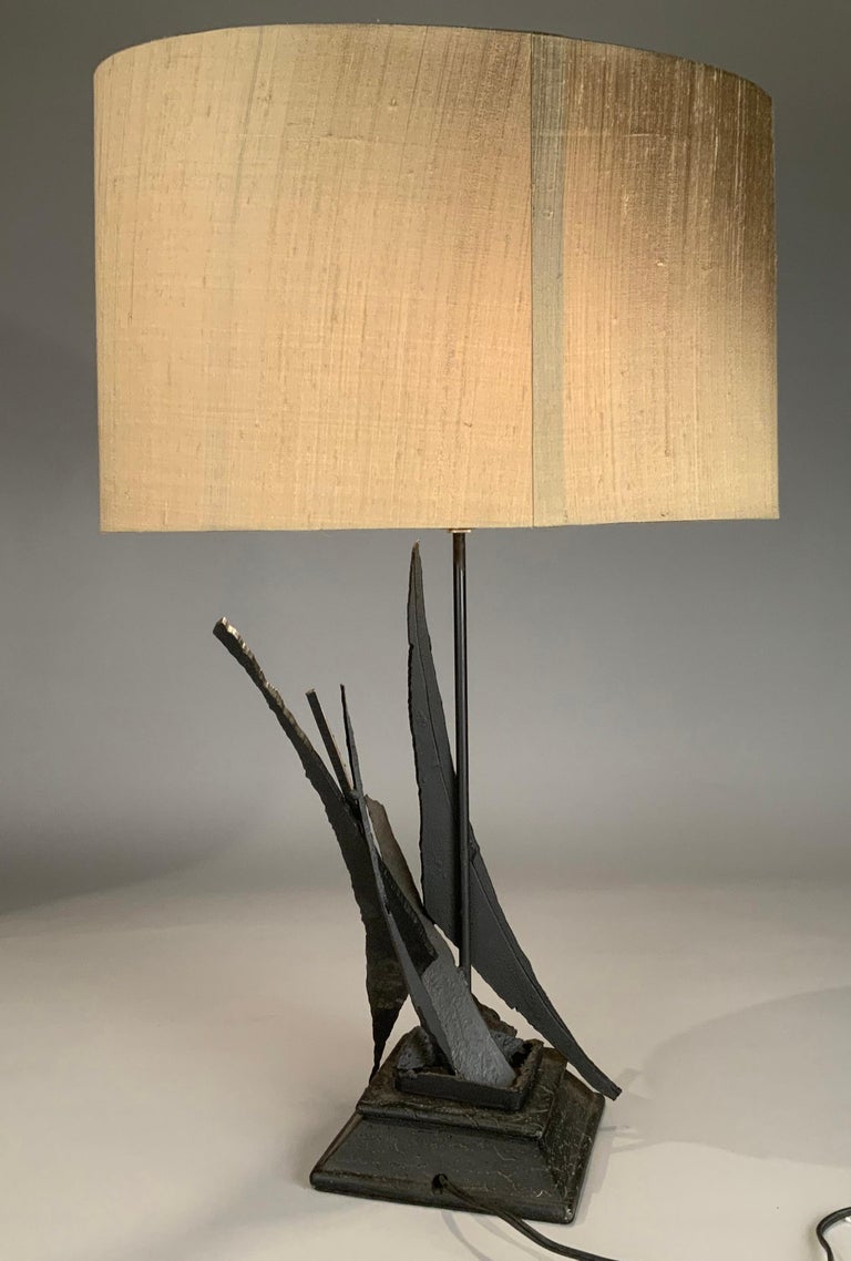 Late 20th Century 1970's Modern Iron & Steel Table Lamp For Sale