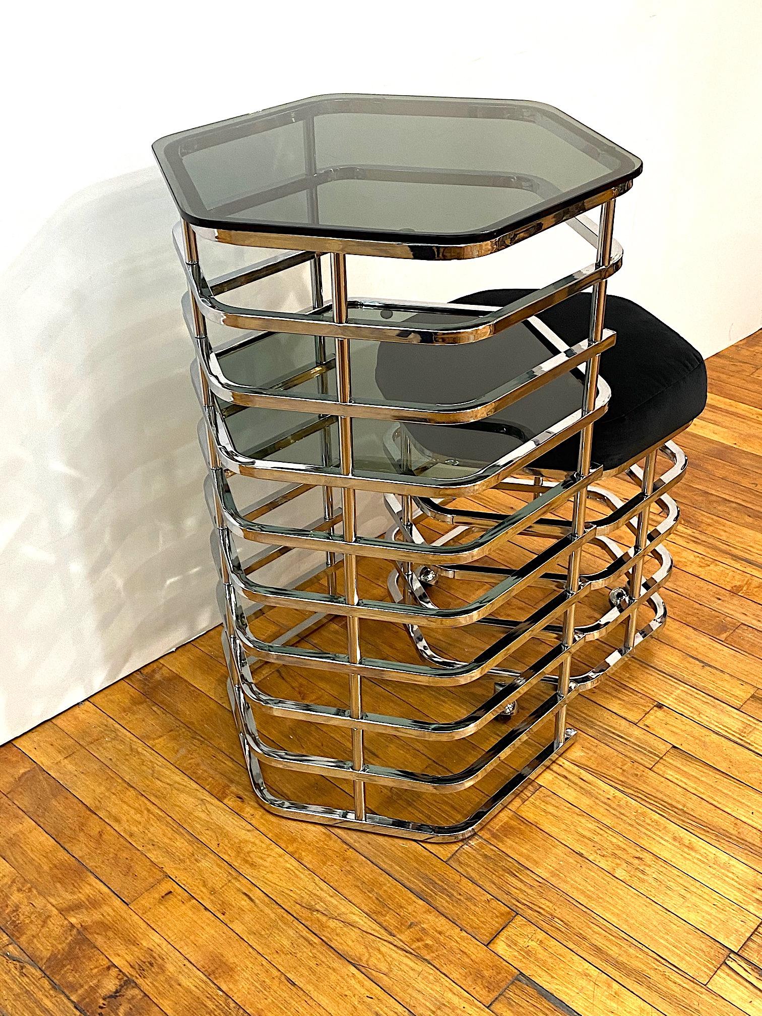 1970s Modern Italian Chrome and Glass Vanity Table & Seat For Sale 7