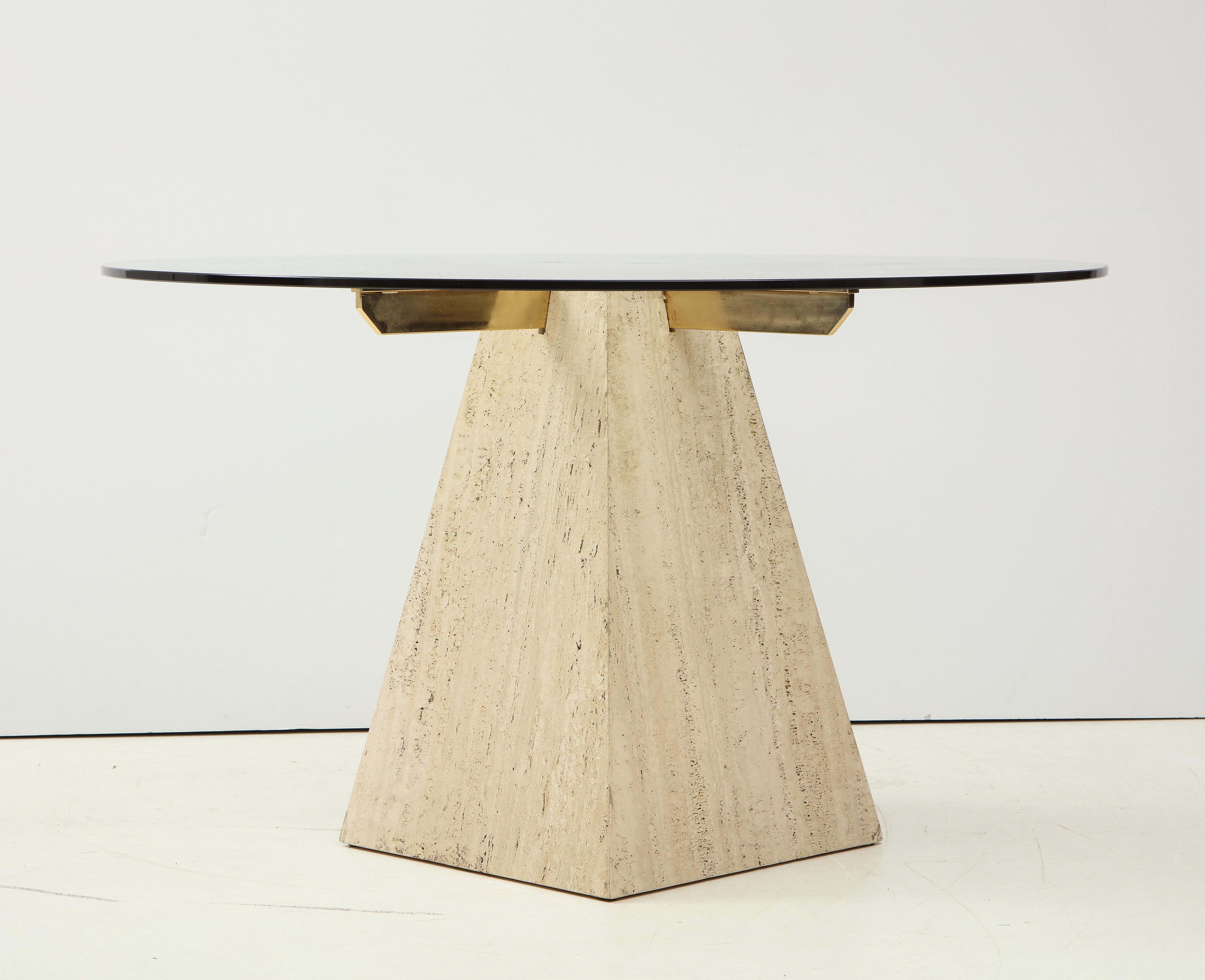 1970s Modern Italian Travertine Dining Table In Good Condition For Sale In New York, NY