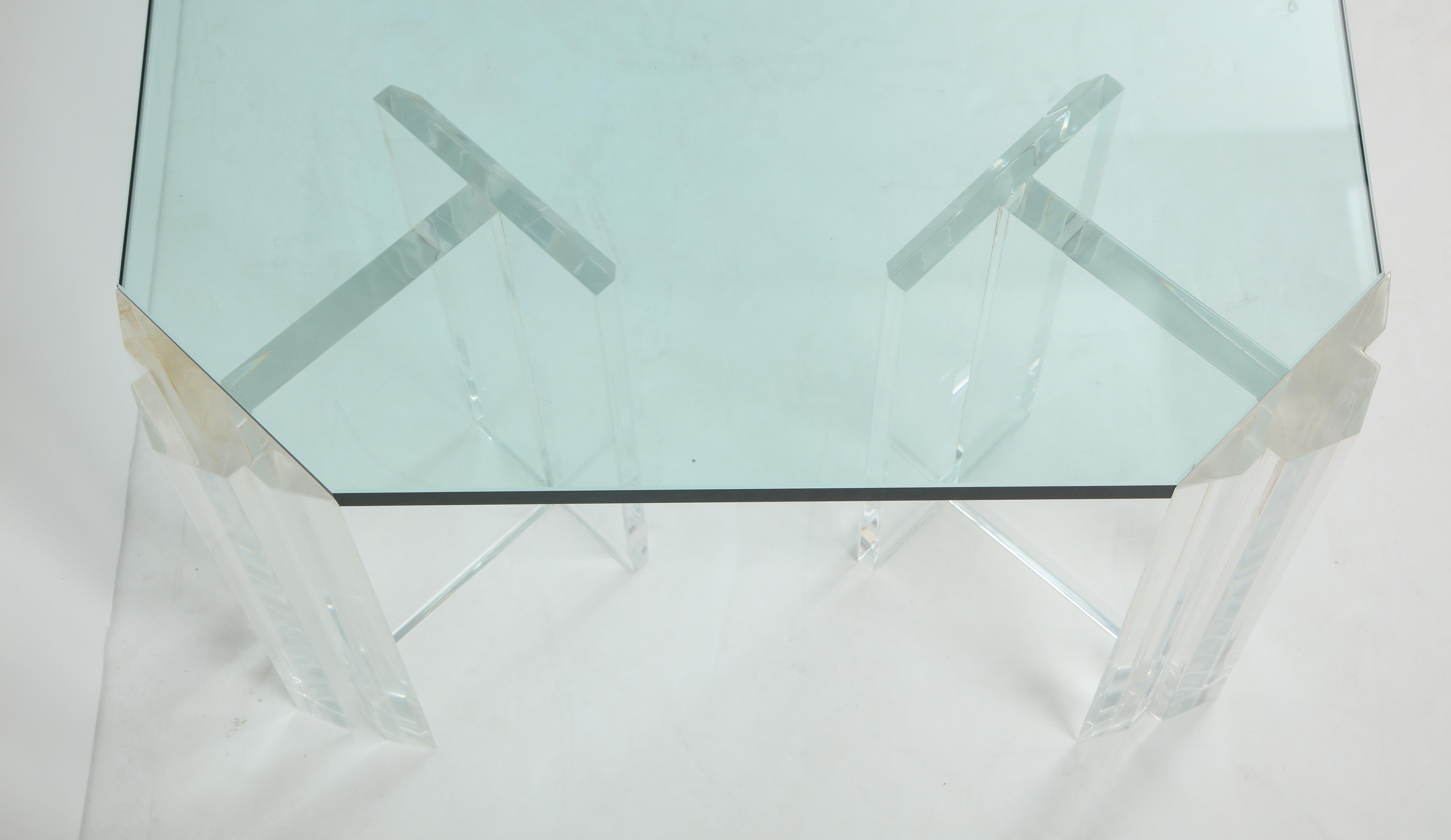 1970s Modern Lucite Coffee Table 4