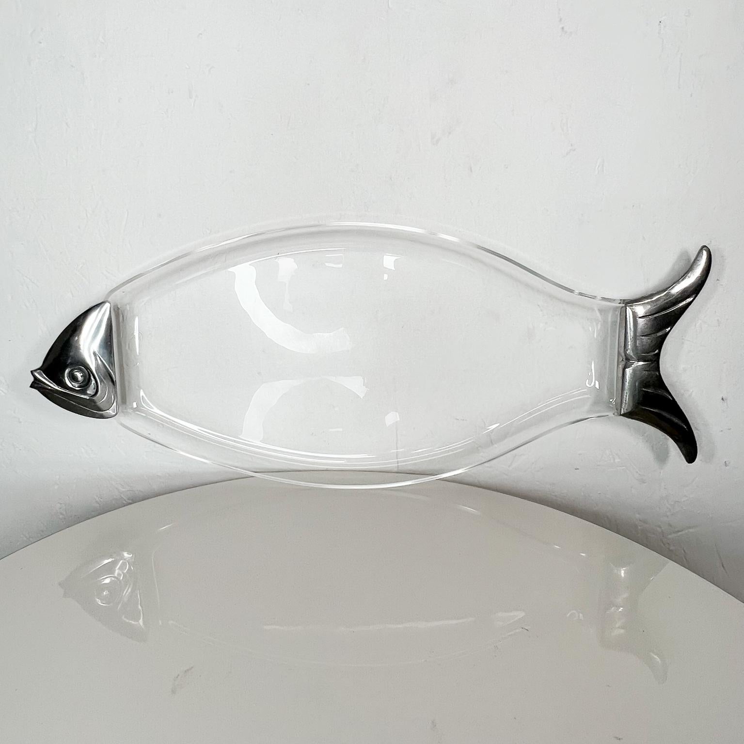 1970s Modern Lucite Fish Platter with Aluminum Accents by Grainware 1