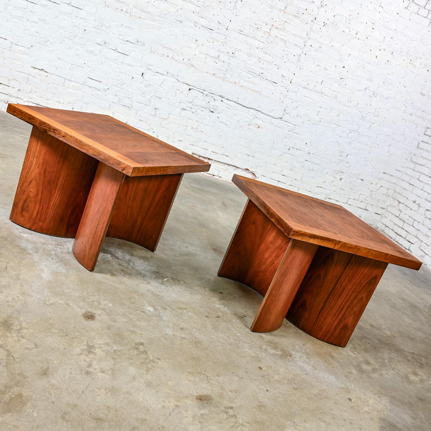 American 1970’s Modern Pair End Tables by Kroehler Square Tops & Bentwood Double U Bases