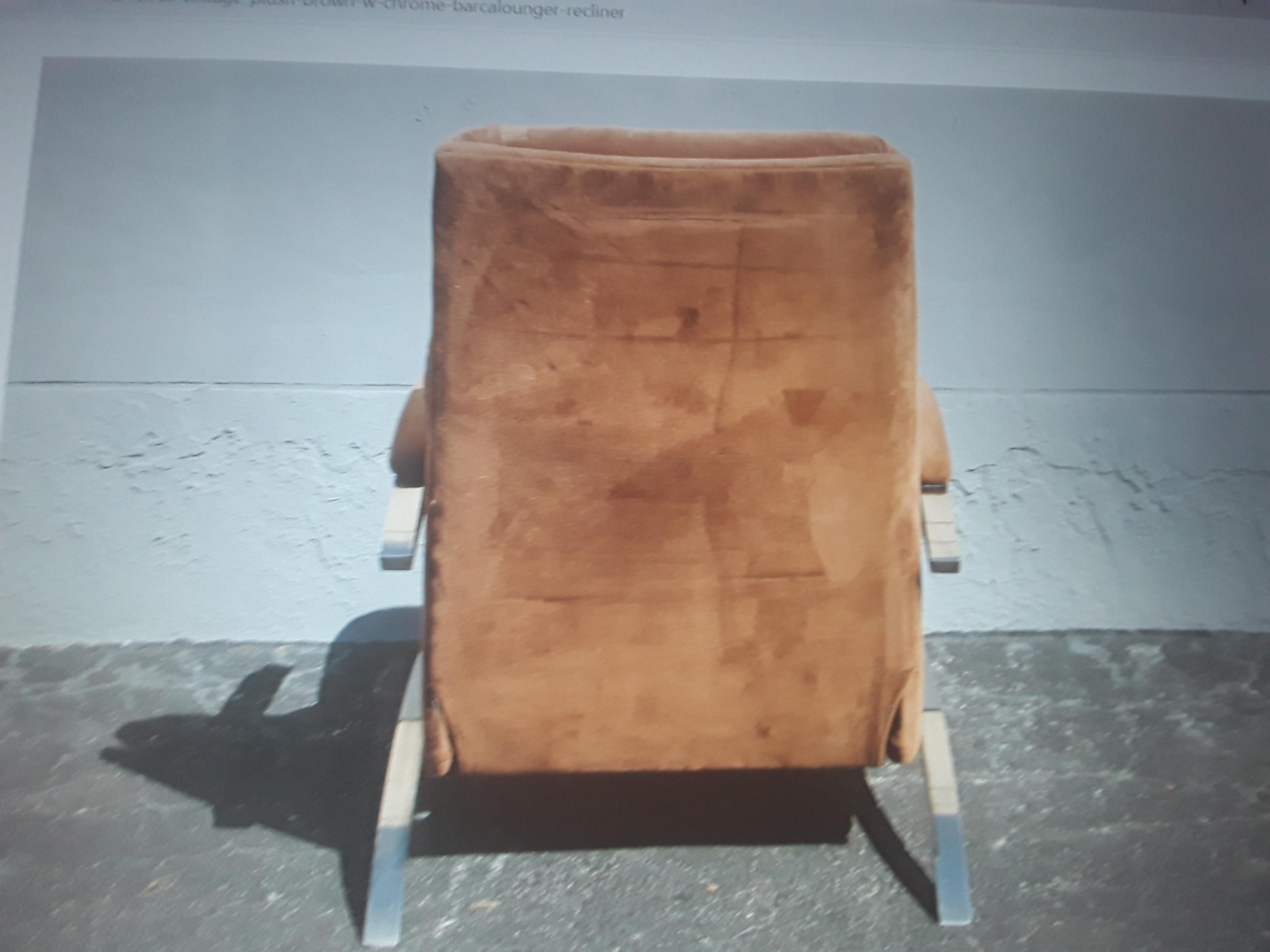 1970's Modern Plush Brown w/ Chrome Barcalounger Recliner/ Lounge Chair en vente 1