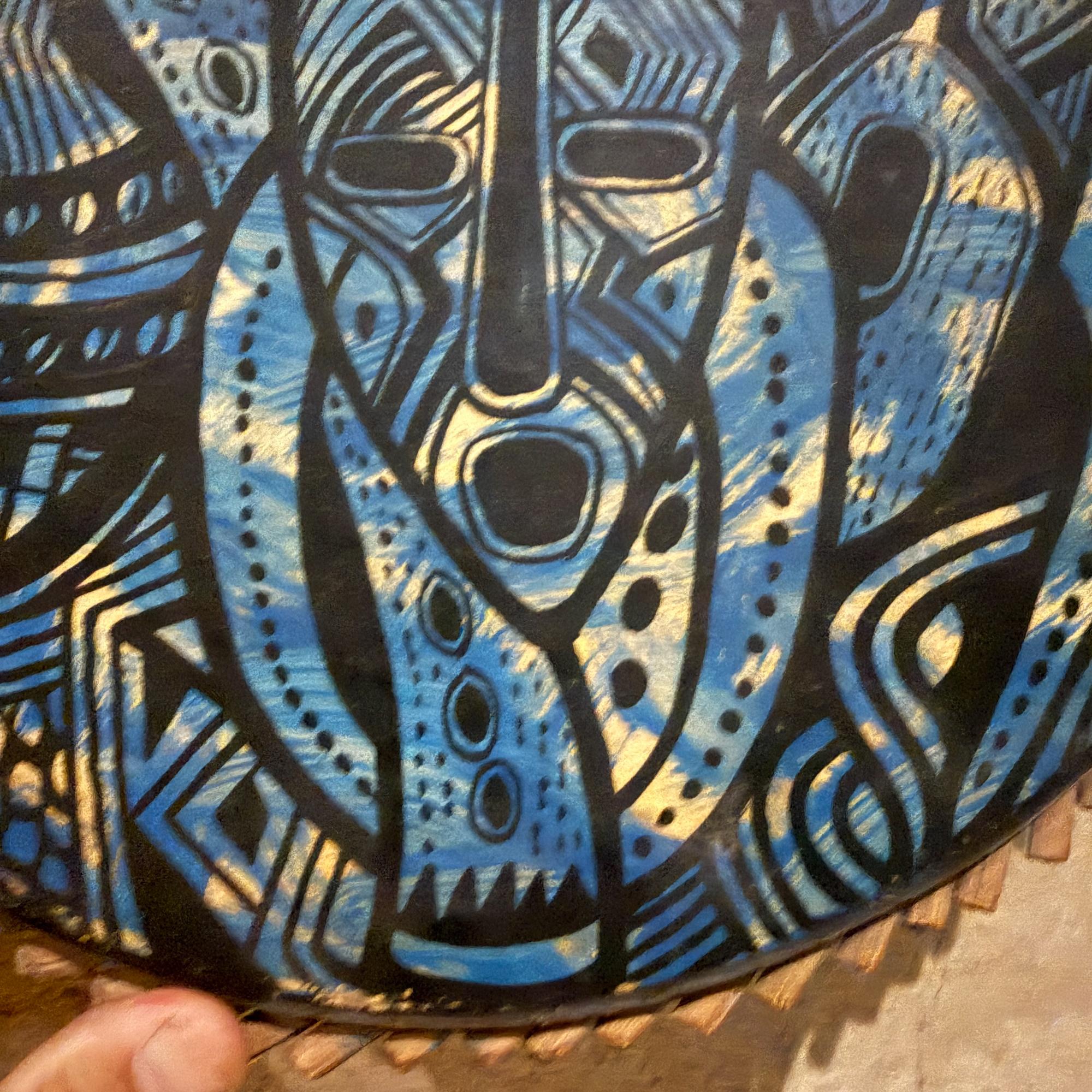 Moderne Keramikkunst der 1970er Jahre Blaues Tambourine Ziegenleder und Holz im Angebot 9