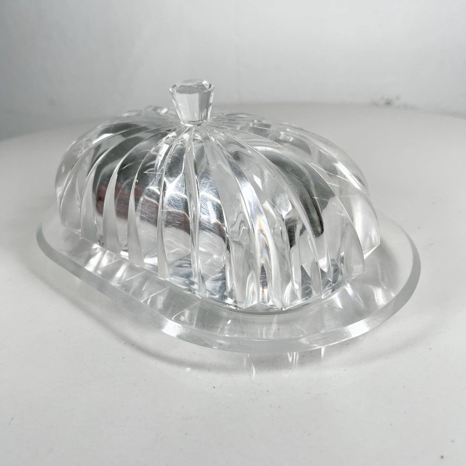 1970s Modern Ribbed Butter Dish Tiara Lucite Grainware by William Bounds In Good Condition In Chula Vista, CA