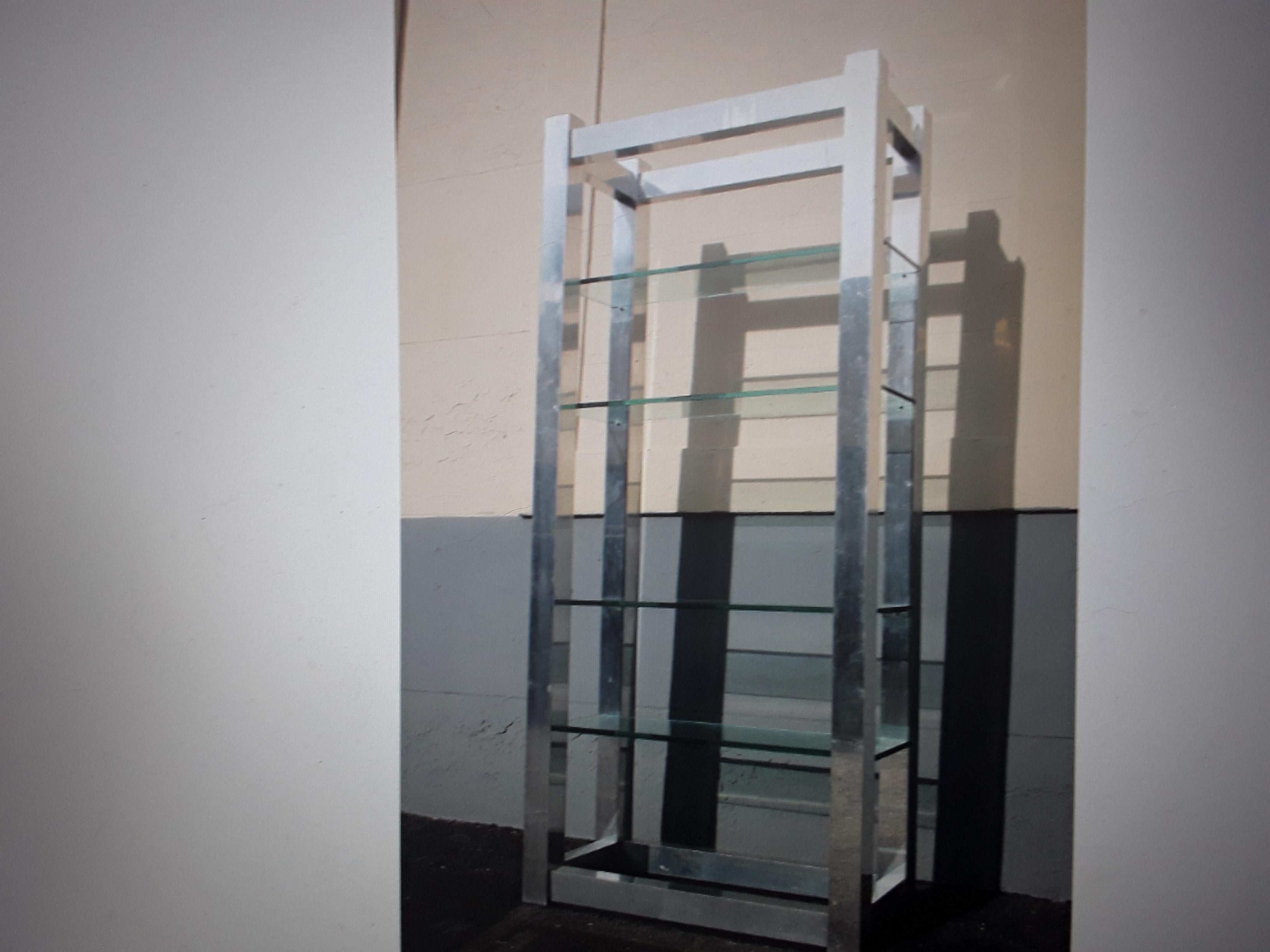 1970's Modern Silver Chrome Finish Metal 6 Shelf Etagere Wall Cabinet In Good Condition For Sale In Opa Locka, FL