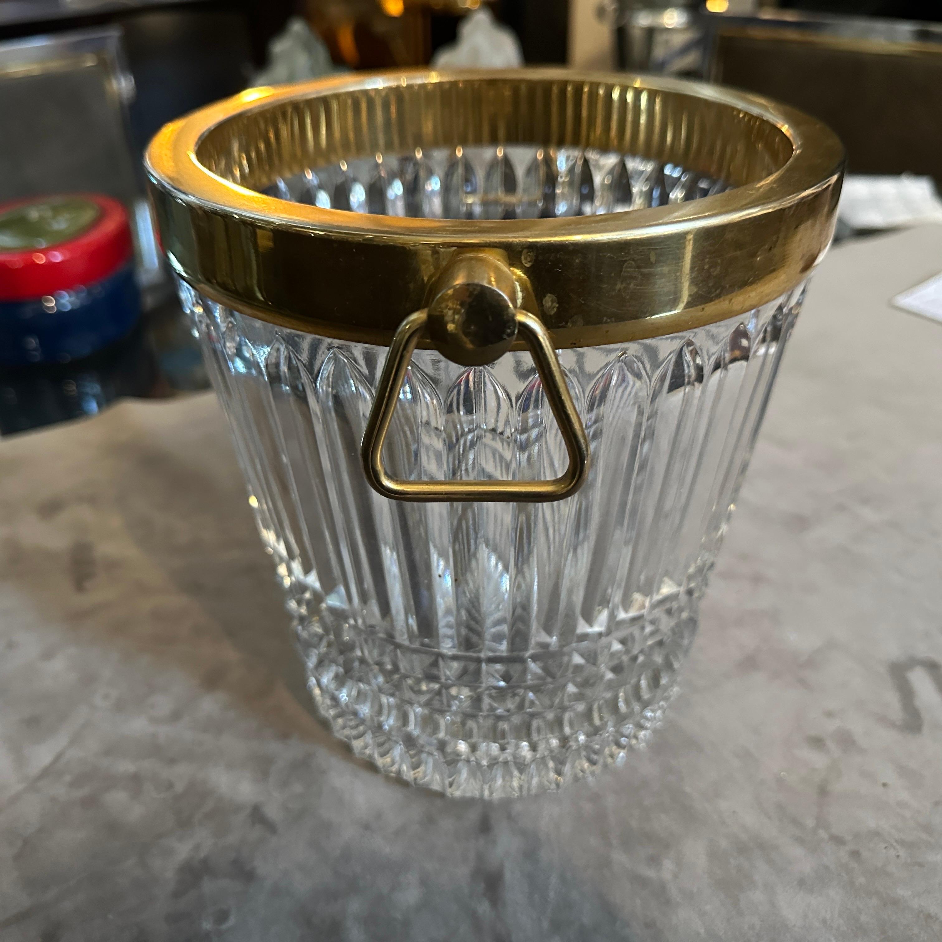 Raffreddatore di vino francese moderno degli anni '70 placcato in argento e cristallo pesante in vendita 1