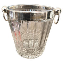 1970 The Moderns Modern Silver Plated and Heavy Crystal French Wine Cooler (Refroidisseur à vin français)