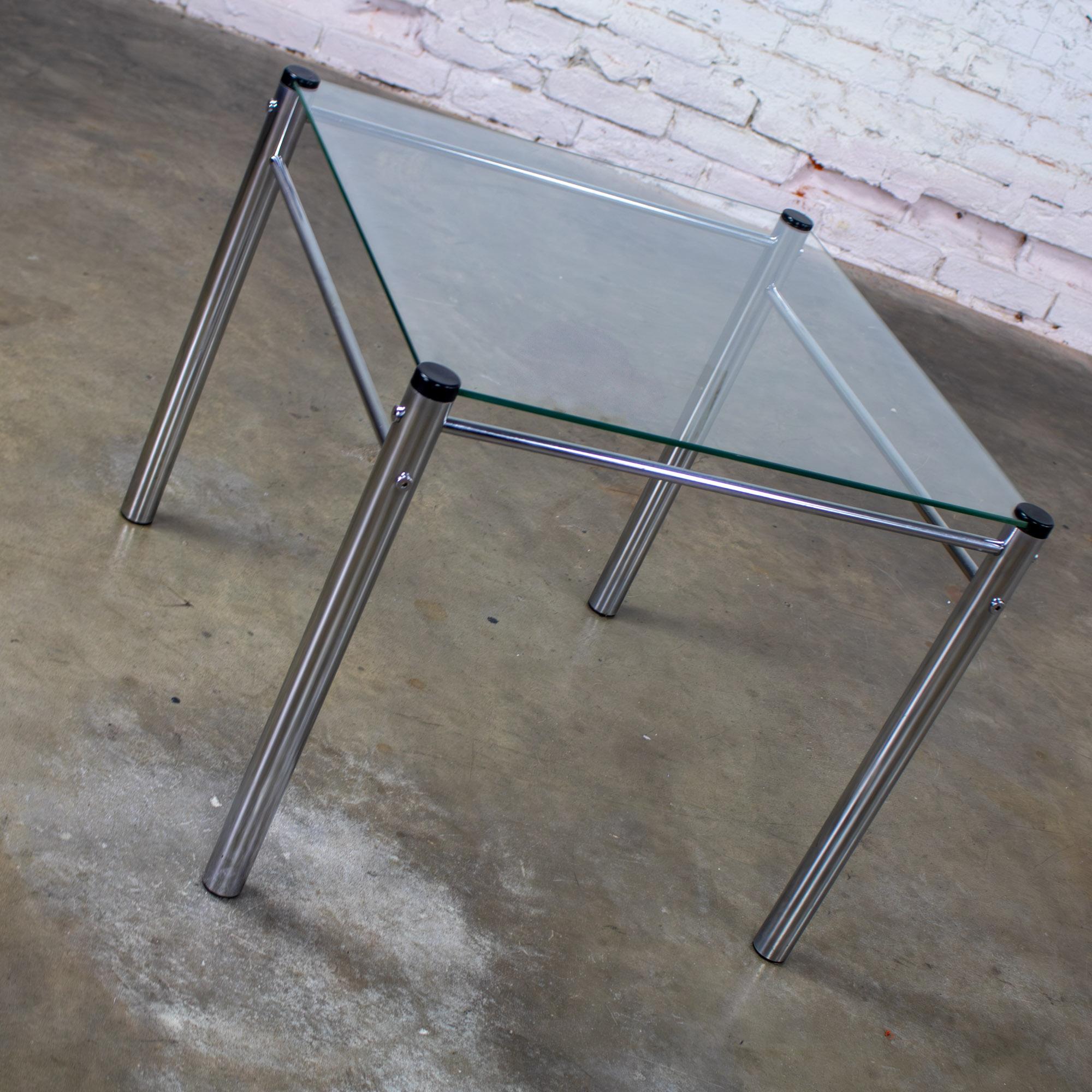1970’s Modern Square End Side Table by James David Chrome Tube Frame Glass Top For Sale 5