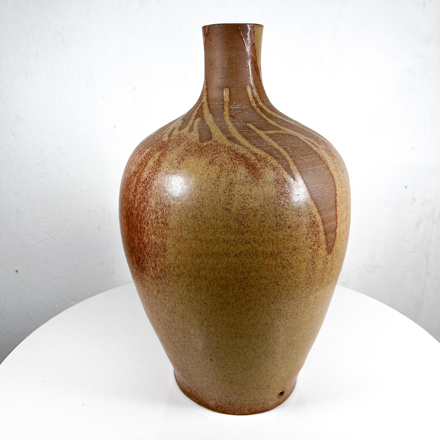1970s Modern Studio Vase Art Pottery Table Lamp Base 2