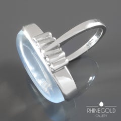 1970s Modernist 17.5 Carat Moonstone Diamond White Gold Cocktail Ring