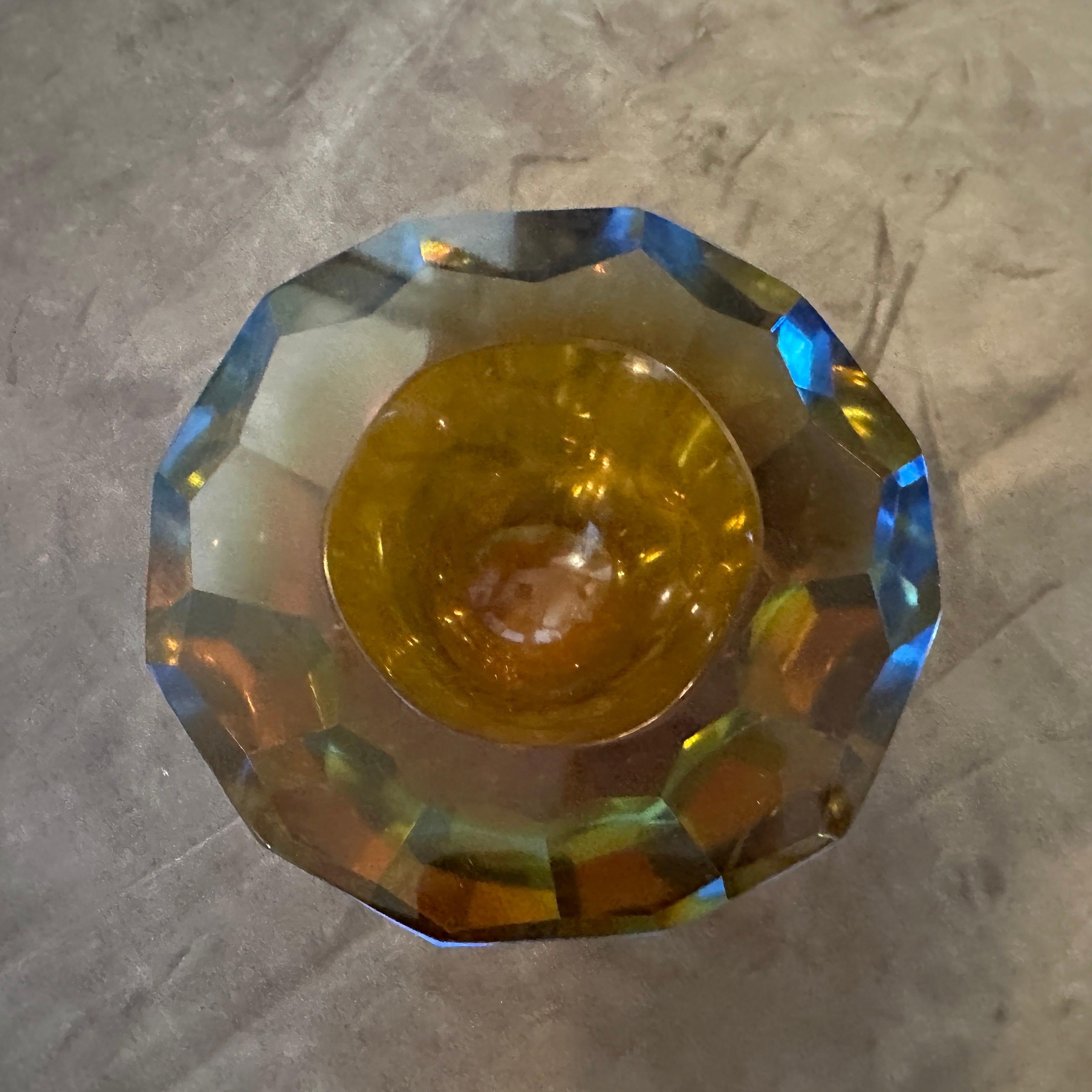 Italian 1970s Modernist Blue and Brown Faceted Murano Glass Round Bowl by Mandruzzato For Sale