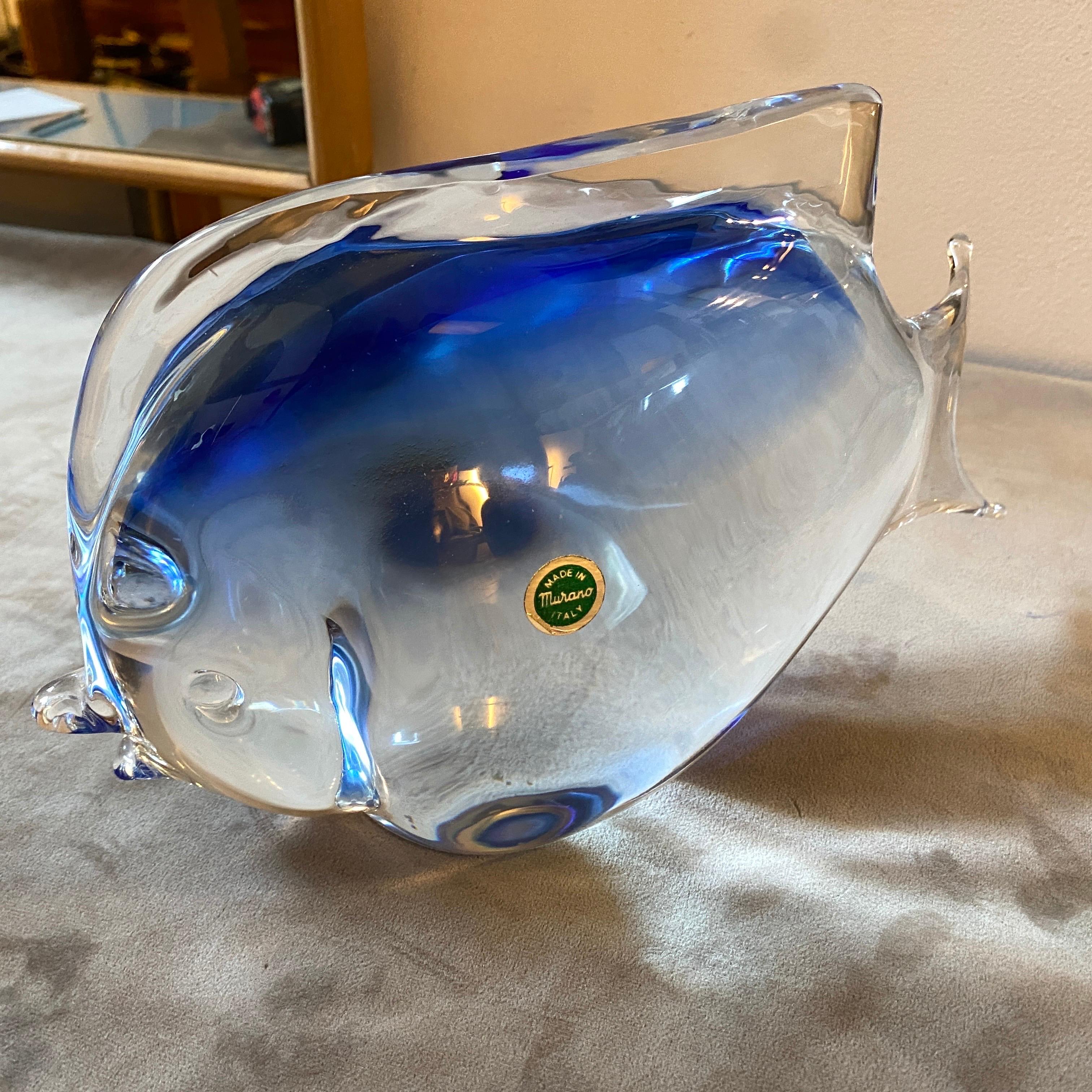 1970s Modernist Blue Murano Glass Tropical Fish in the Manner of Seguso In Good Condition For Sale In Aci Castello, IT