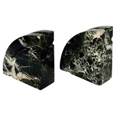 Sujetalibros de piedra de mármol negro Demi-Lune modernista de los años 70 - Juego