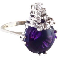 1970s Modernist Diamond Amethyst White Gold Cocktail Ring