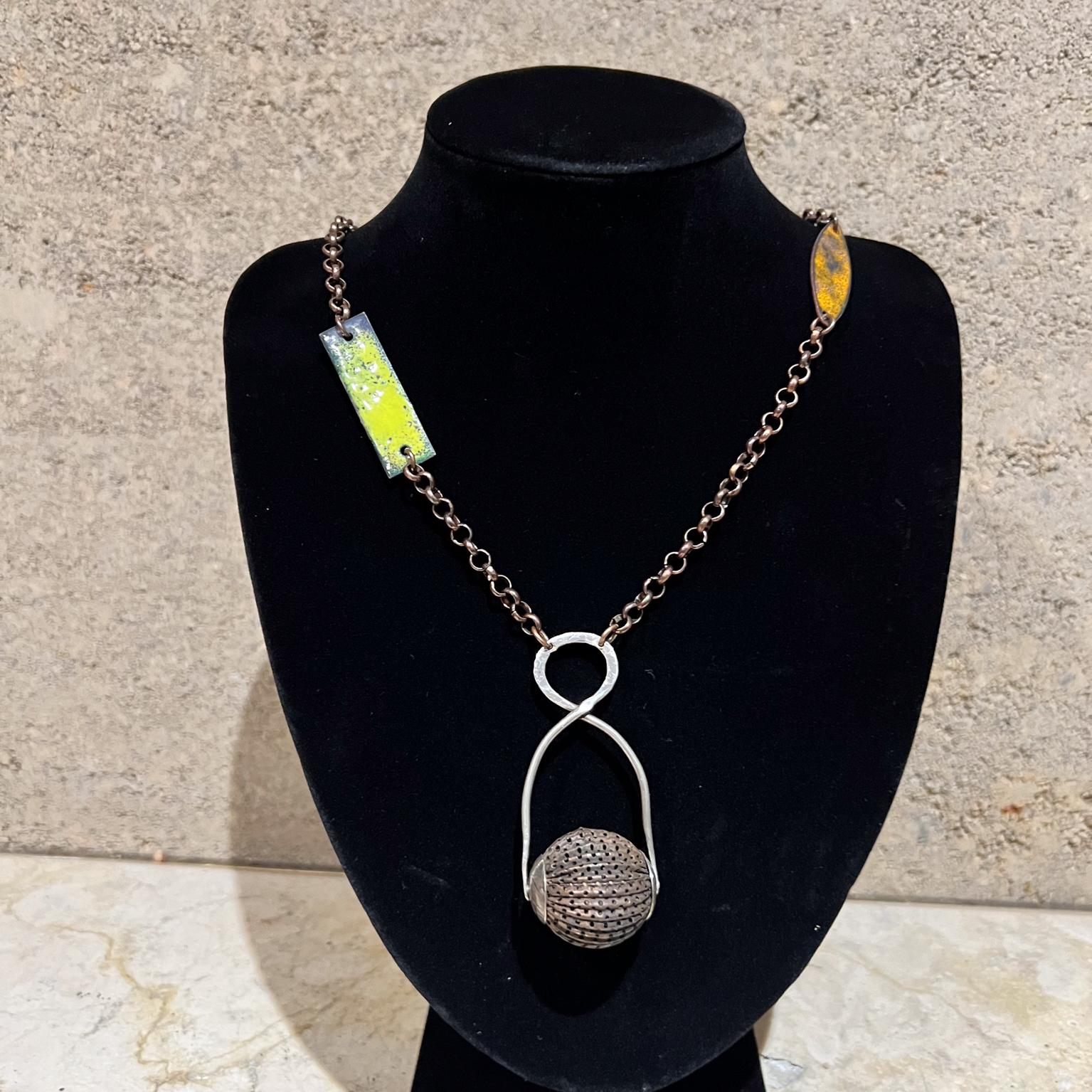 1970s Modernist Enamel on Copper Artisan Chain Pendant For Sale 6