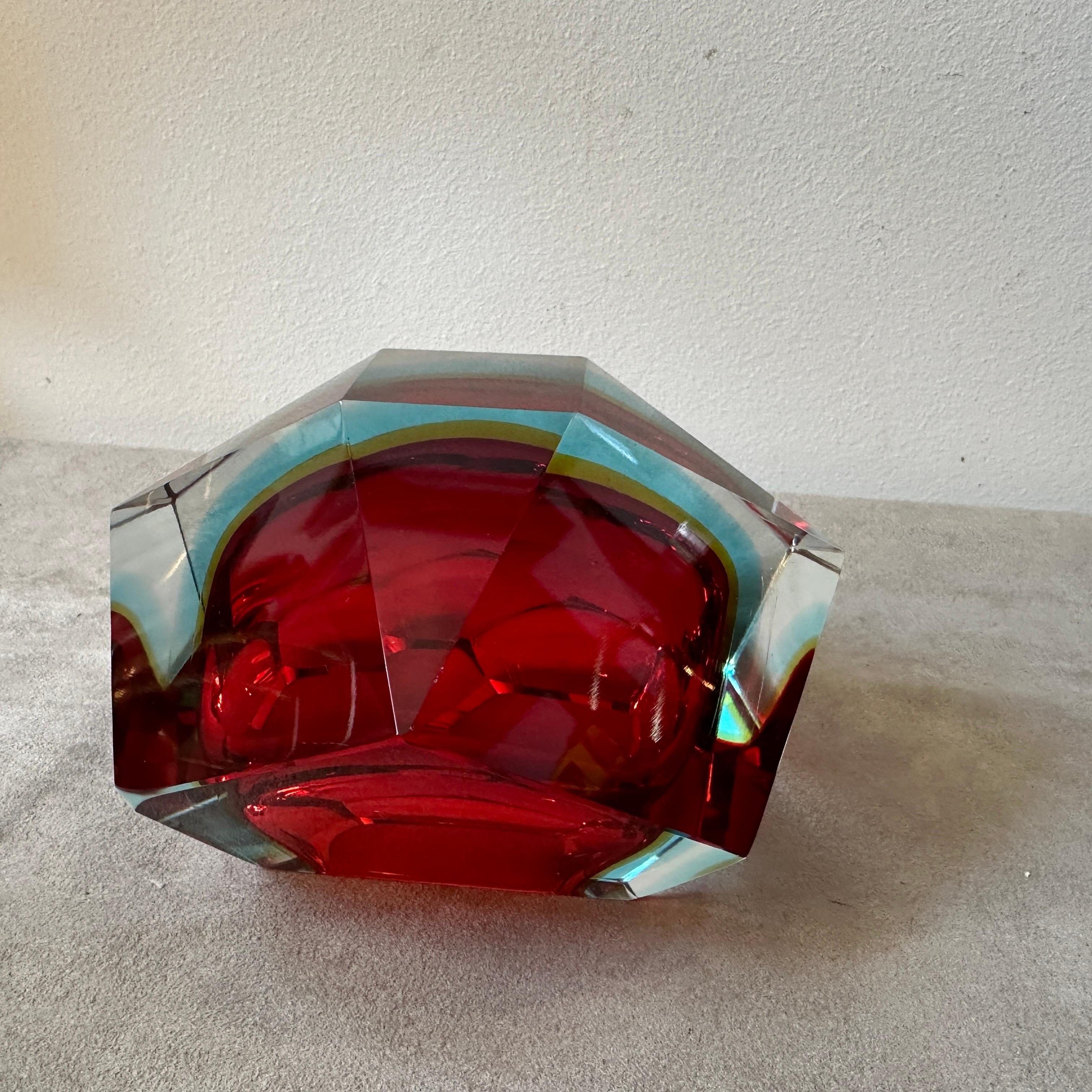 20th Century 1970s Modernist Faceted Sommerso Murano Glass Big Ashtray by Seguso For Sale