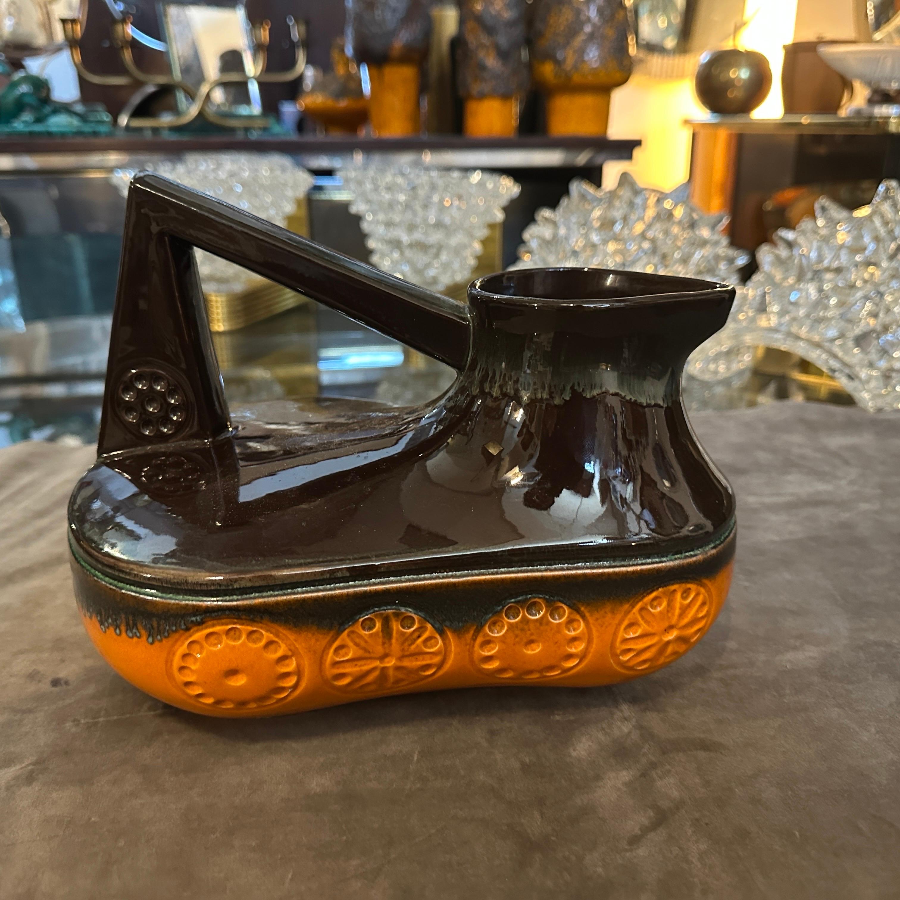 Cruche ouest-allemande moderniste des années 1970 en céramique Fat Lava Brown et Orange en vente 2