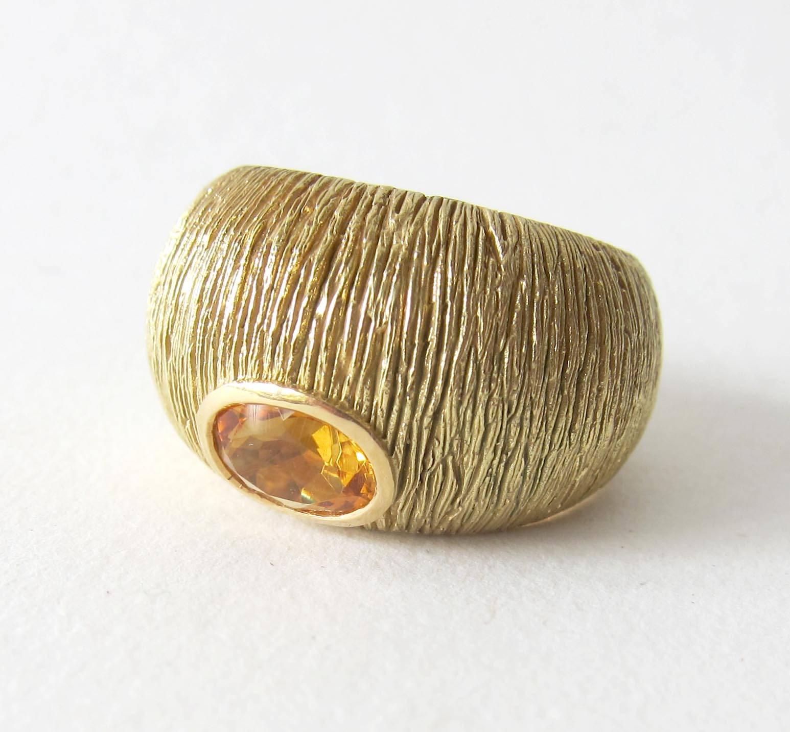 Women's 1970s Modernist Gold Citrine Textrured Bombé Ring