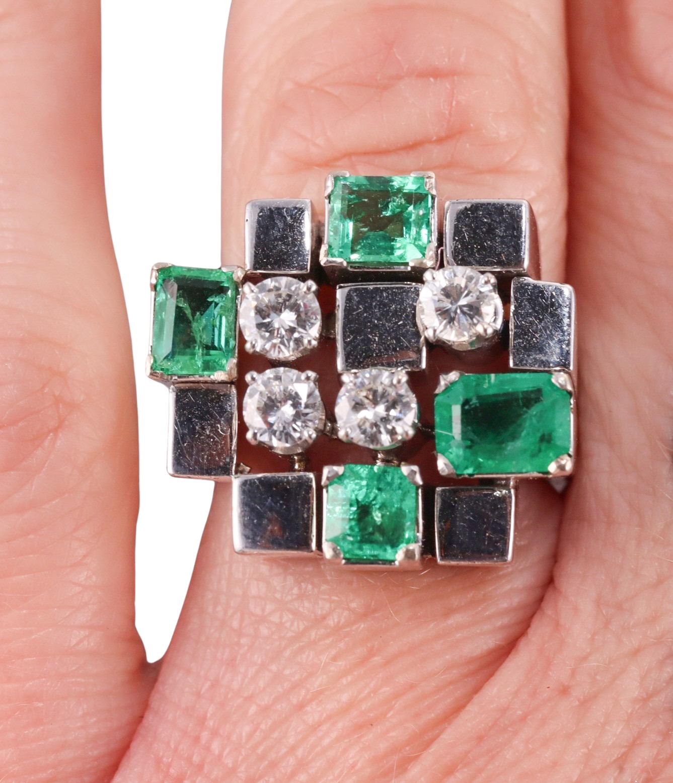 1970s Modernist Gold Diamond Emerald Ring For Sale 1