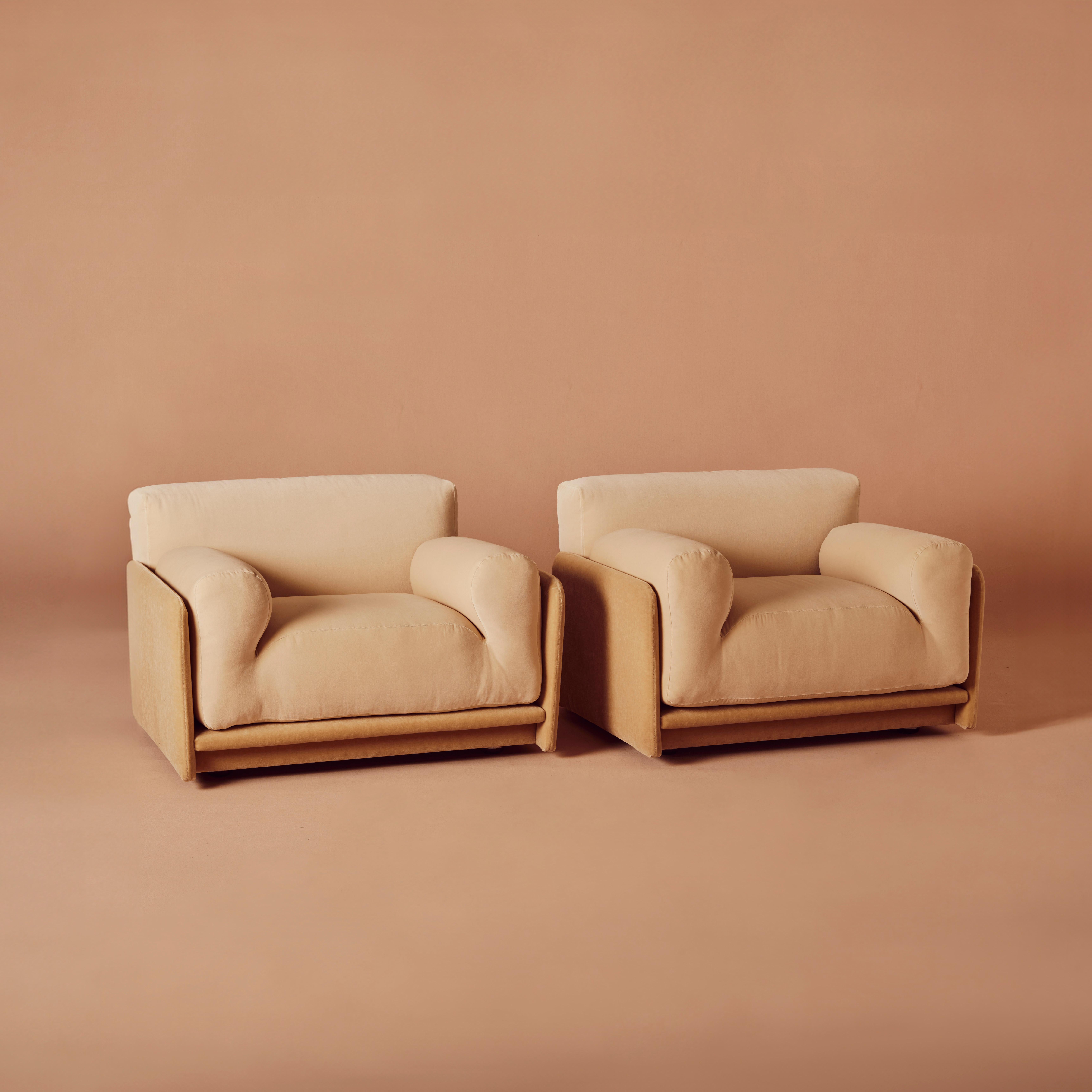 20th Century 1970s Modernist Italian Framed Armchair For Sale