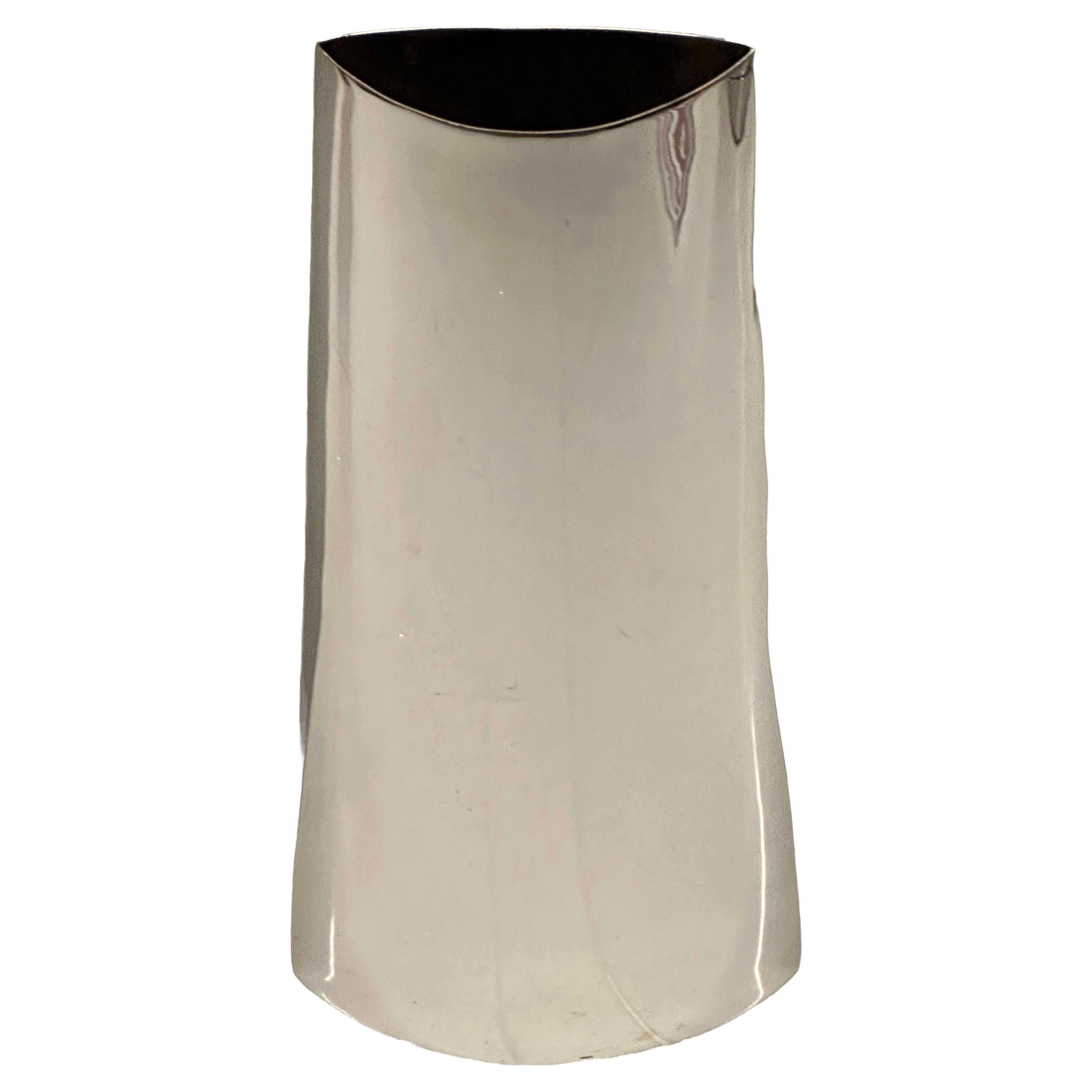 1970s Modernist  Italian Polished Silver Plate Tapering Curved Vase For Sale