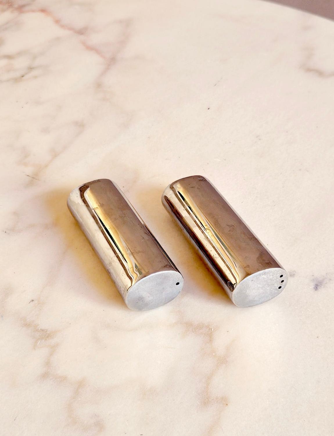 1970s Modernist Italian Salt & Pepper Pots In Good Condition In Florence, Tuscany