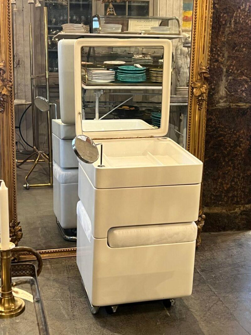 Italian 1970s Modernist Mirrored Vanity Table For Sale