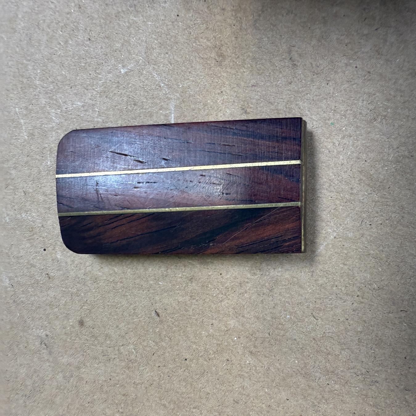 Mid-Century moderno Fermasoldi modernista degli anni '70 Wood e ottone in vendita