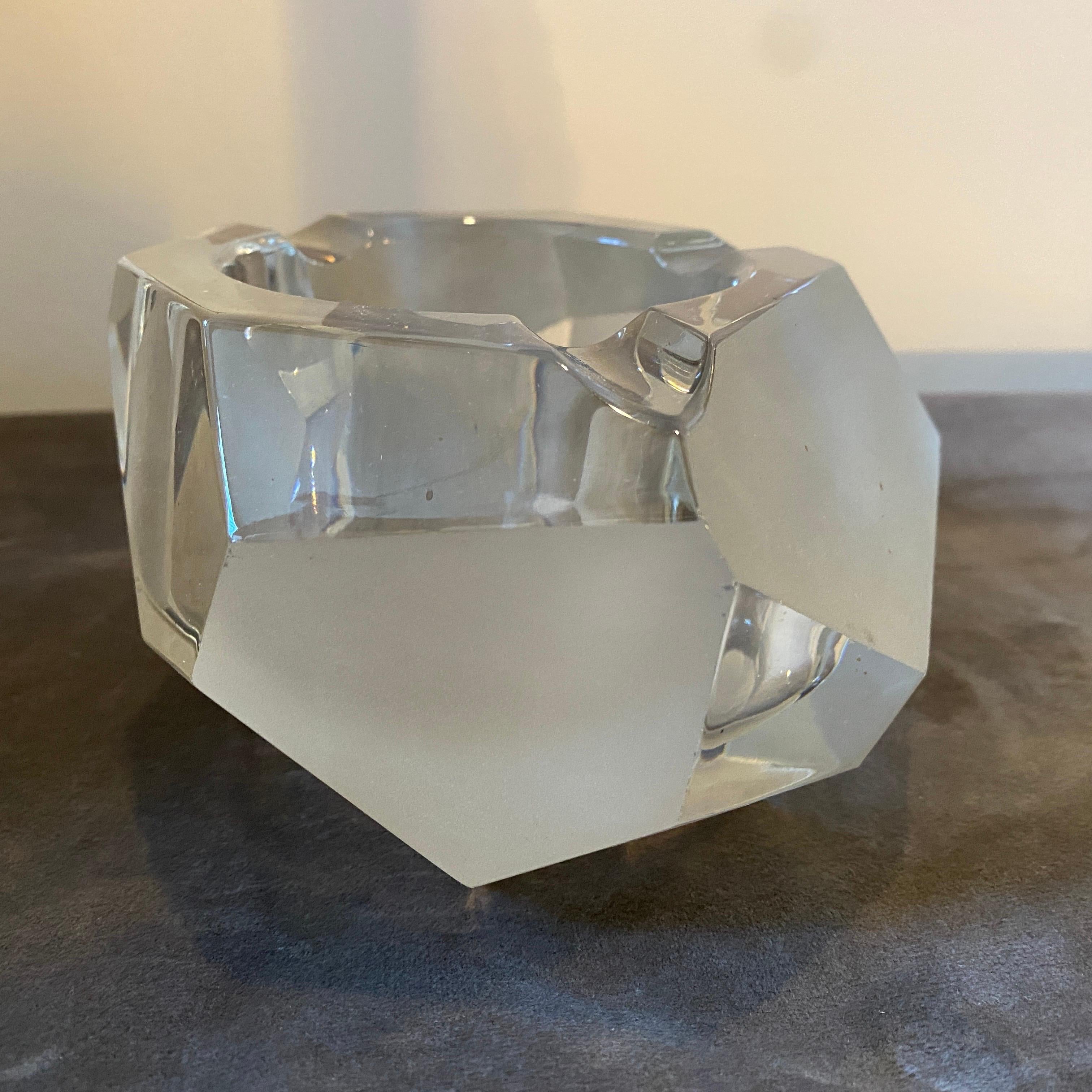 Modernistischer Aschenbecher aus transparentem Murano-Glas von Formia aus den 1970er Jahren (20. Jahrhundert) im Angebot