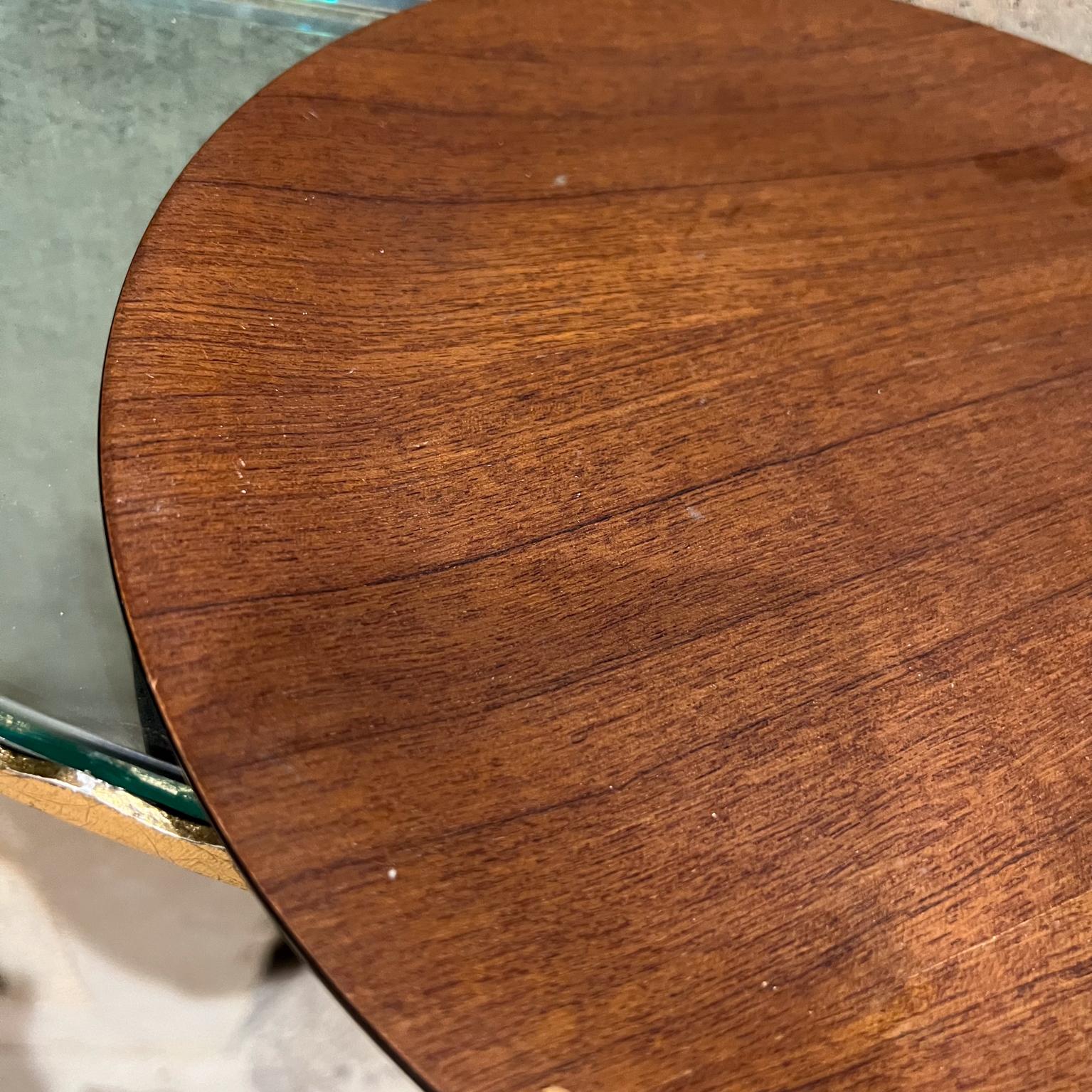 1970s Modernist Platter Teak Wood on Black Plate In Good Condition For Sale In Chula Vista, CA