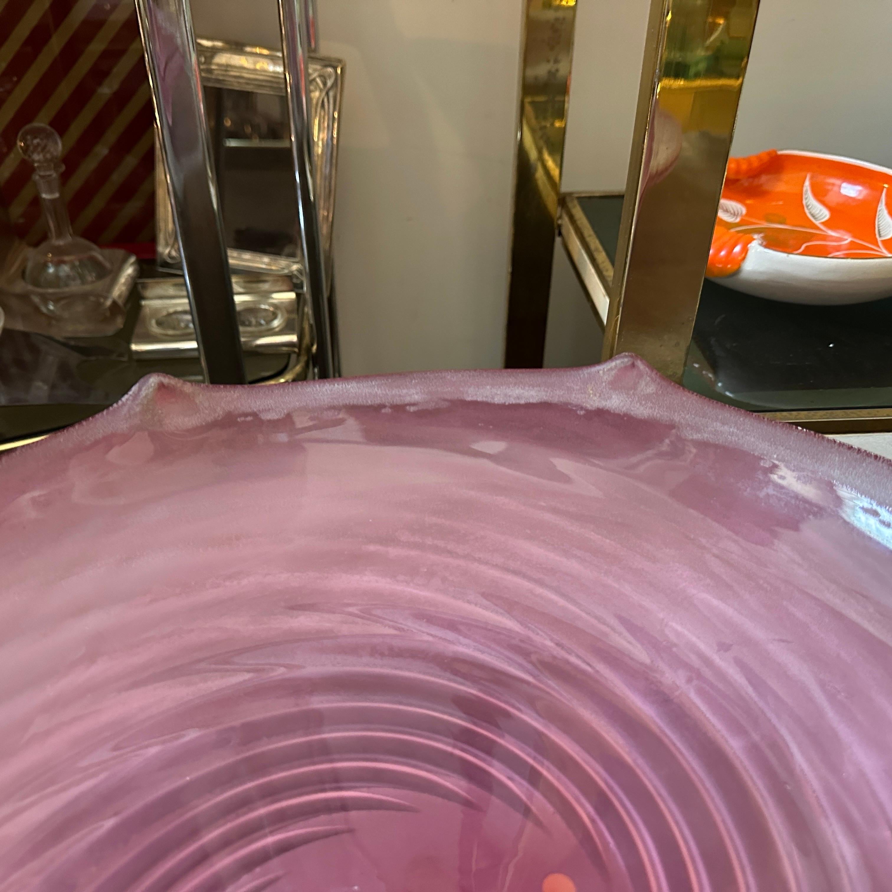 Bol rond en verre de Murano Scavo violet moderniste des années 1970 par Cenedese Bon état - En vente à Aci Castello, IT