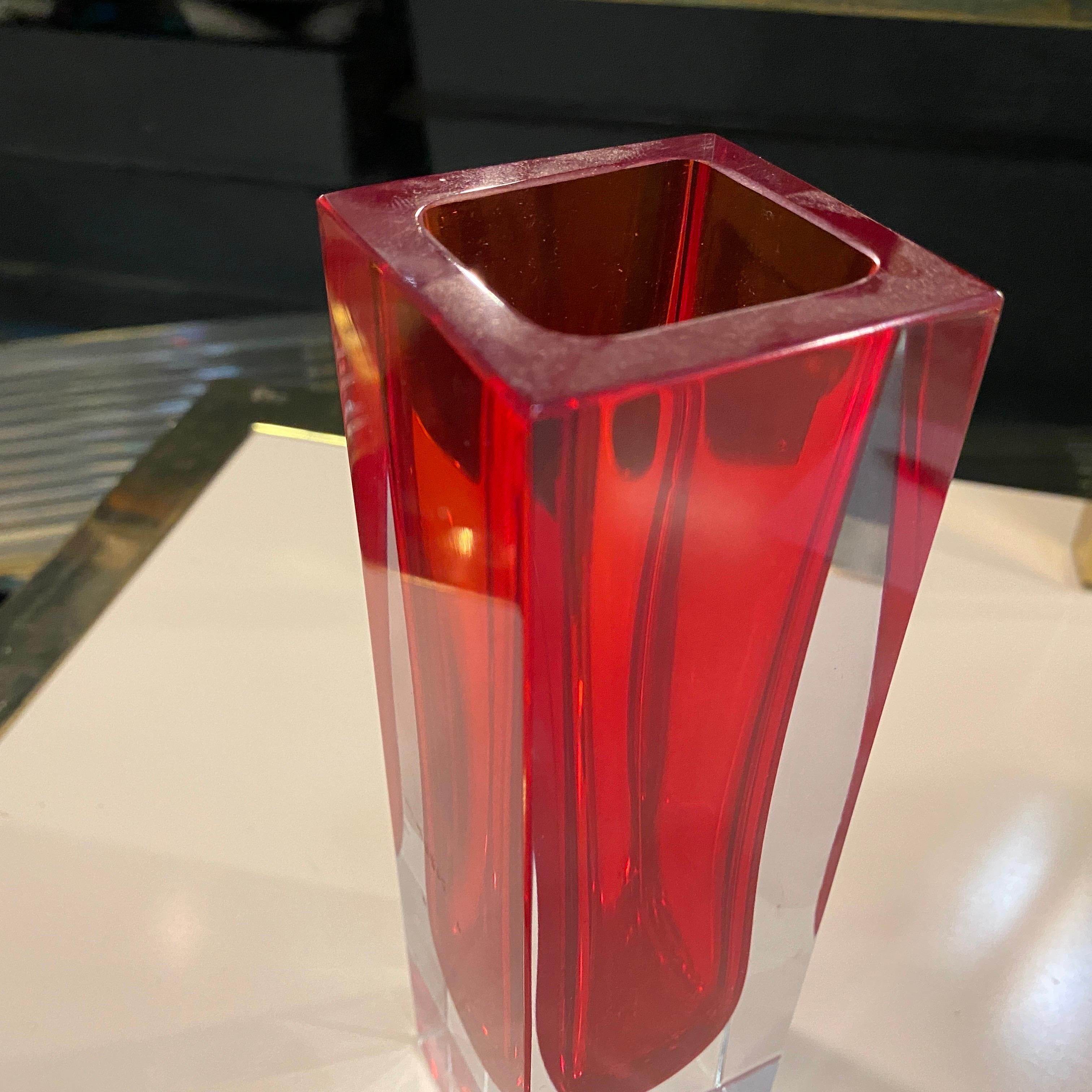 1970s Modernist Red Sommerso Square Murano Glass Vase by Mandruzzato 2