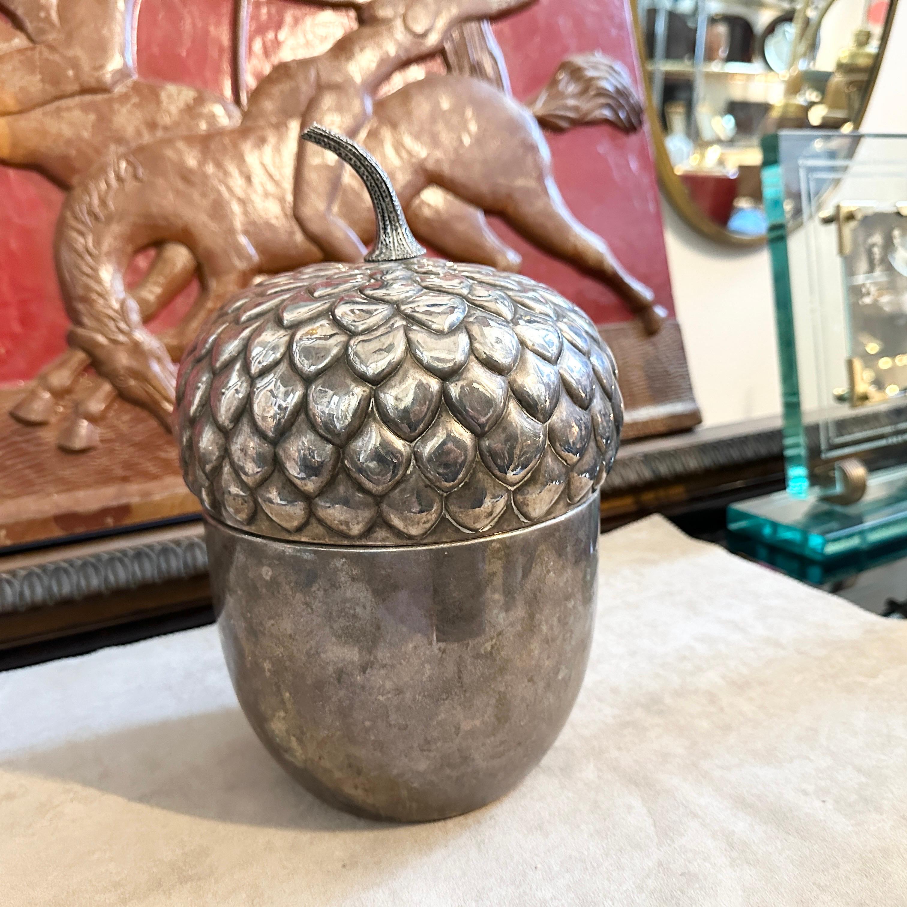 1970s Modernist Silver Plated Acorn Shaped Ice Bucket by Teghini Firenze For Sale 4