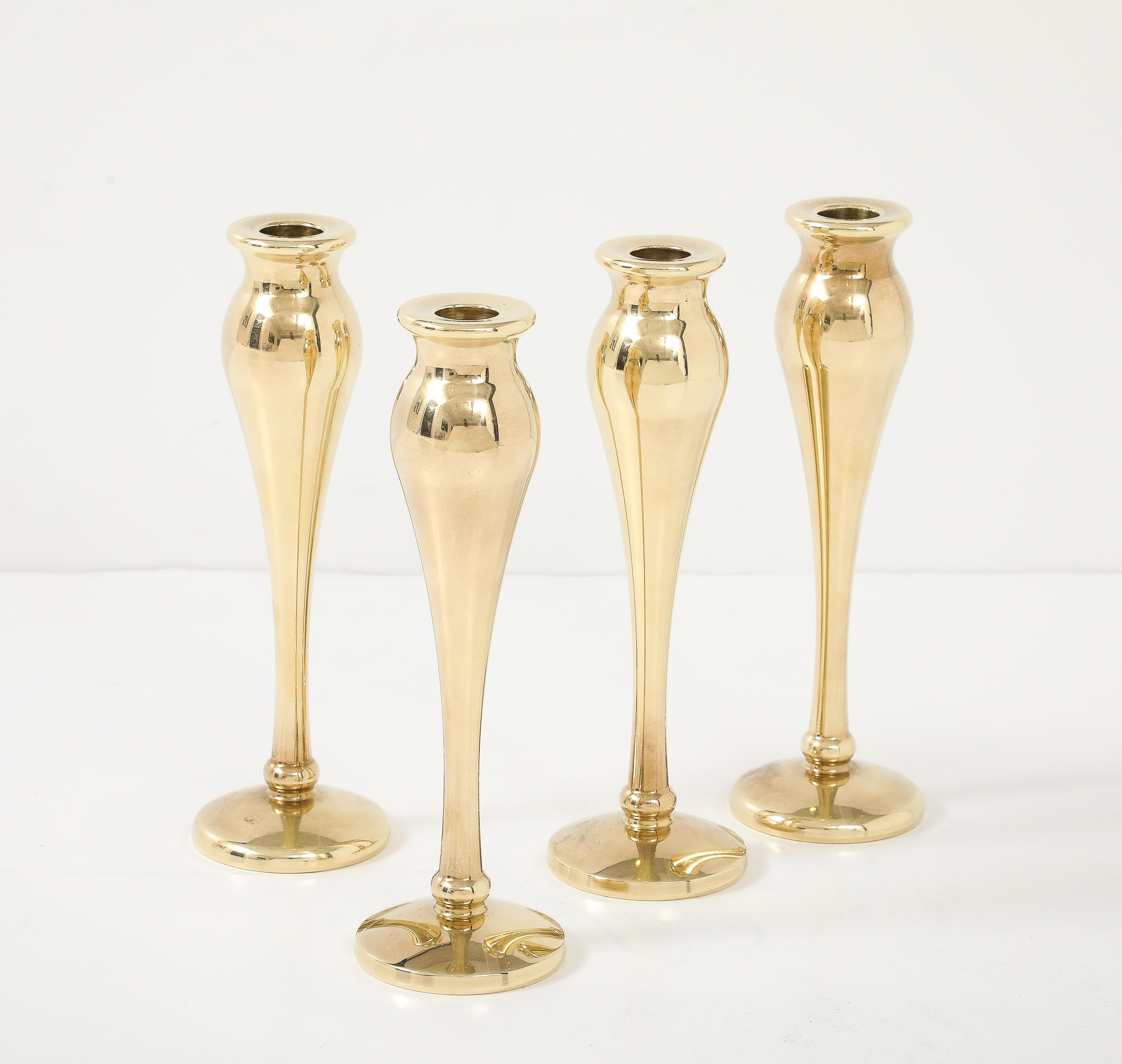 Set di 4 portacandele in ottone massiccio modernista degli anni '70 in vendita 2