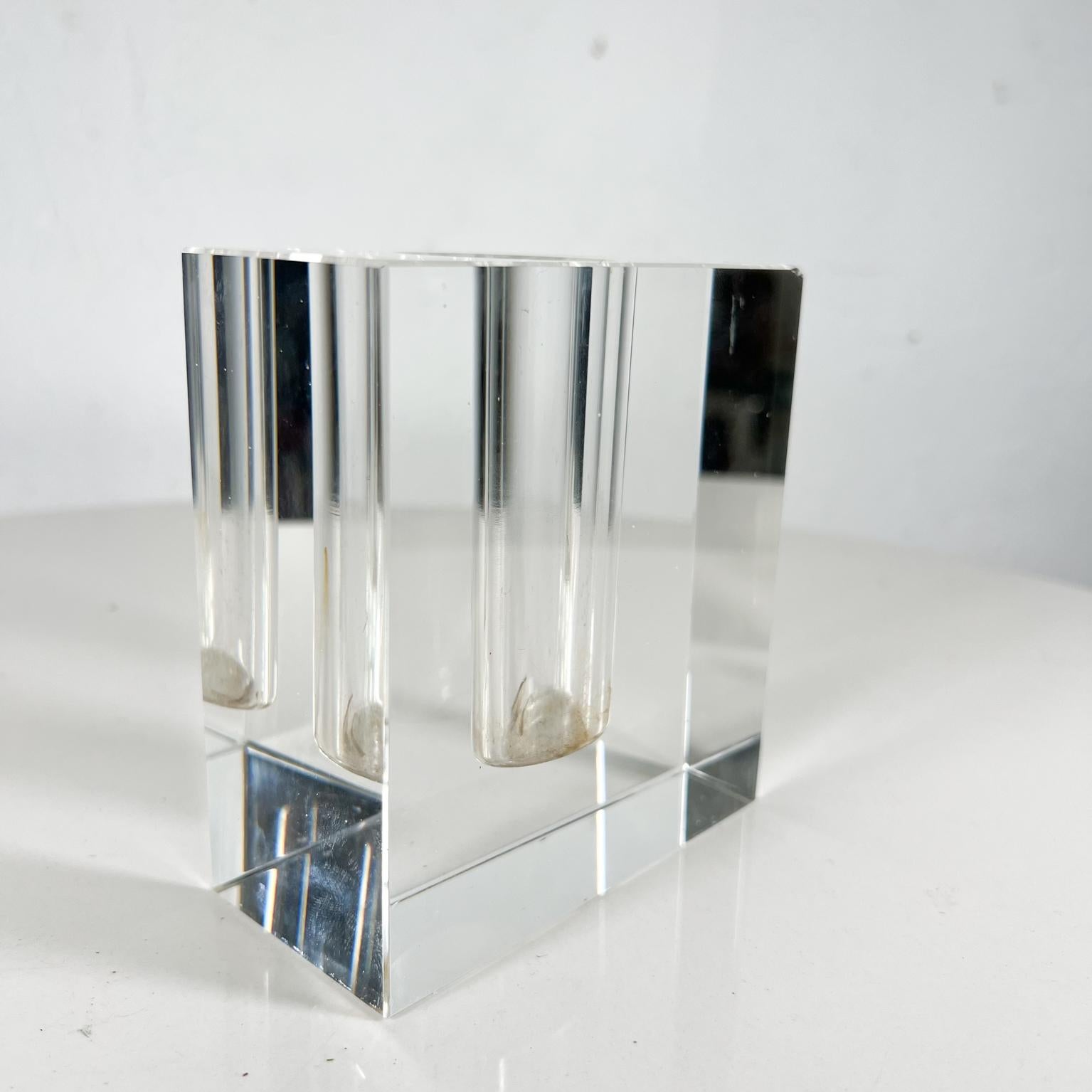 1970s Modernist Sophisticated Bud Vase Clear Glass Rectangular Block In Good Condition In Chula Vista, CA