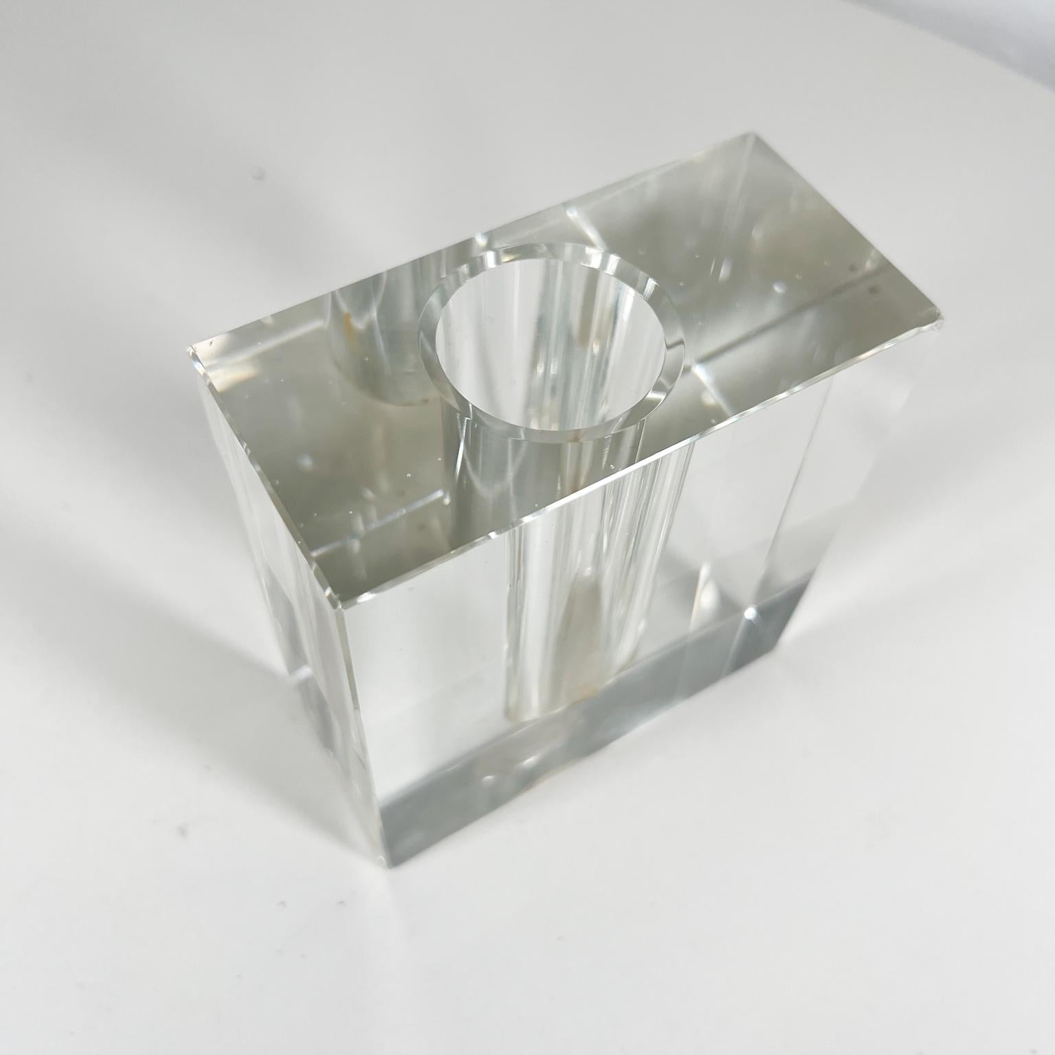 Late 20th Century 1970s Modernist Sophisticated Bud Vase Clear Glass Rectangular Block